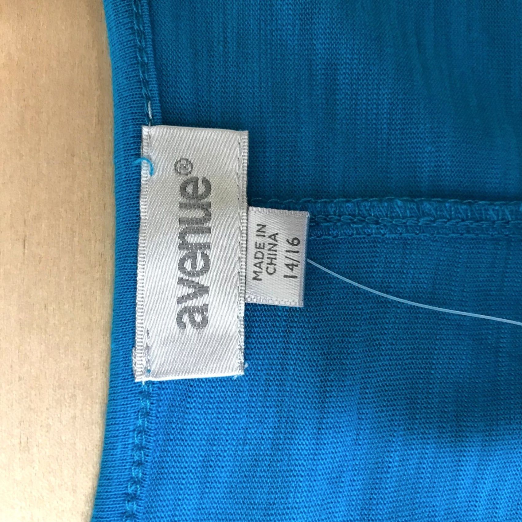 Avenue Avenue Women Teal Blue Lattice V-Neck Tunic Top 14/16 New Size XL / US 12-14 / IT 48-50 - 7 Thumbnail