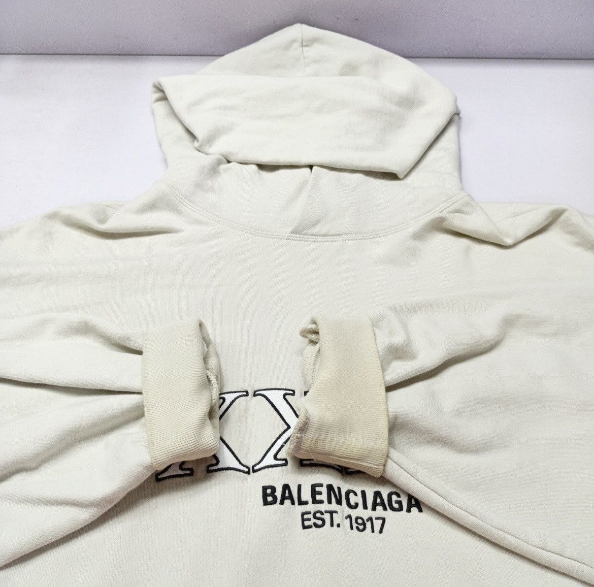Balenciaga Balenciaga XXXL-print logo hoodie Size US M / EU 48-50 / 2 - 2 Thumbnail