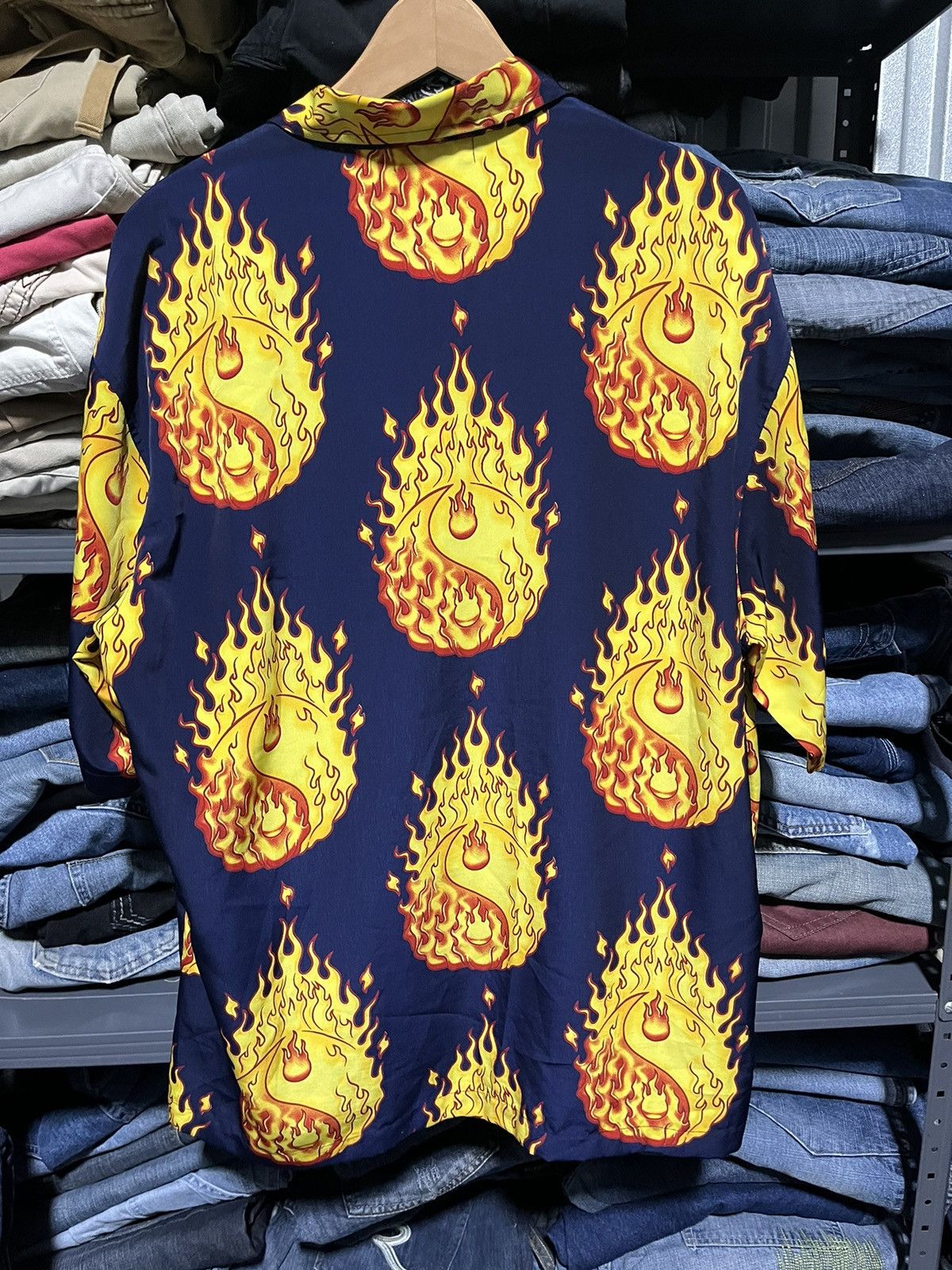Affliction × JNCO × Vintage CRAZY VINTAGE Y2K JNCO FLAMES BUTTON DOWN TEE SHIRT SKATER Size US XL / EU 56 / 4 - 8 Thumbnail