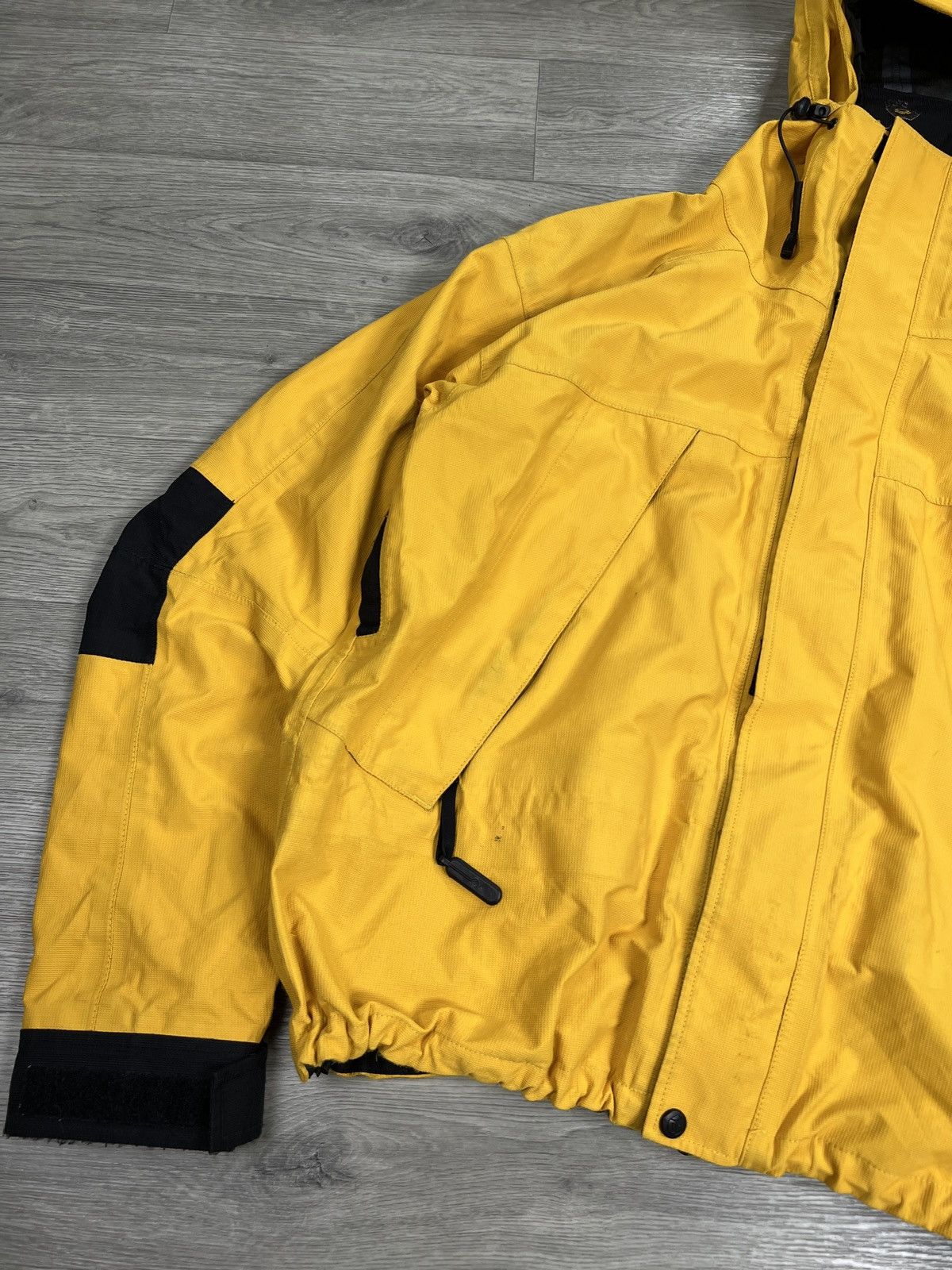 Mountain Hardwear Mountain Hardwear Gore Tex XCR Jacket Size L gorpcore Size US L / EU 52-54 / 3 - 3 Thumbnail