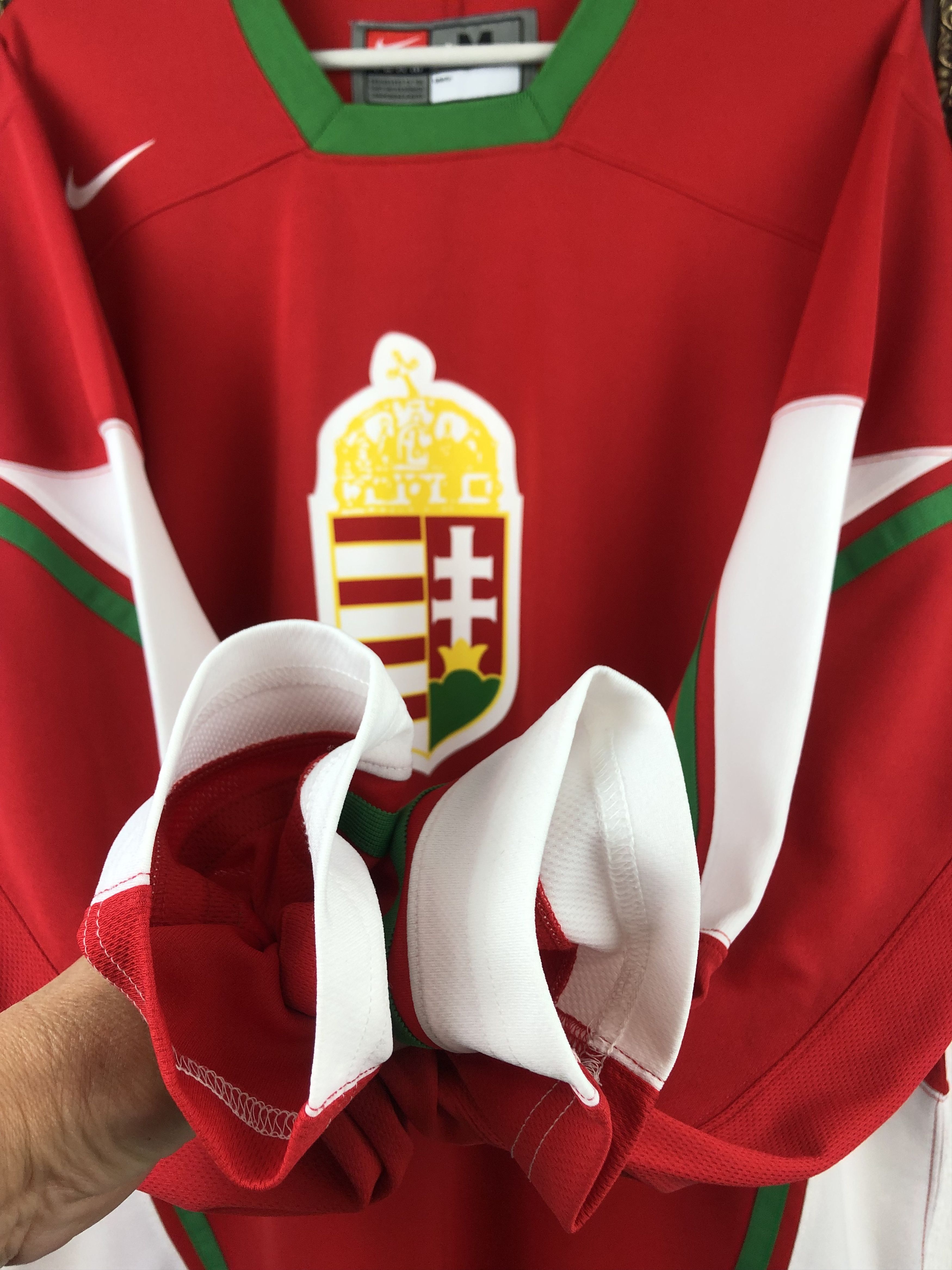 Nike Vintage Nike Team Hungary Ice Hockey Jersey Shirt Rare Size US M / EU 48-50 / 2 - 8 Thumbnail