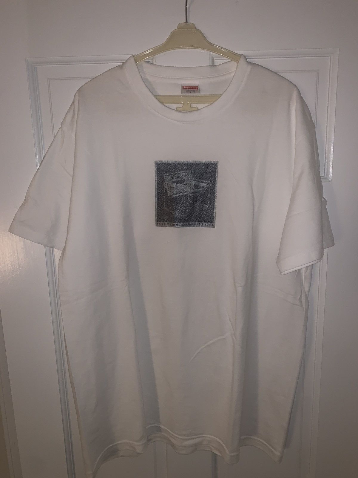 Supreme Supreme White Tee Size US L / EU 52-54 / 3 - 1 Thumbnail