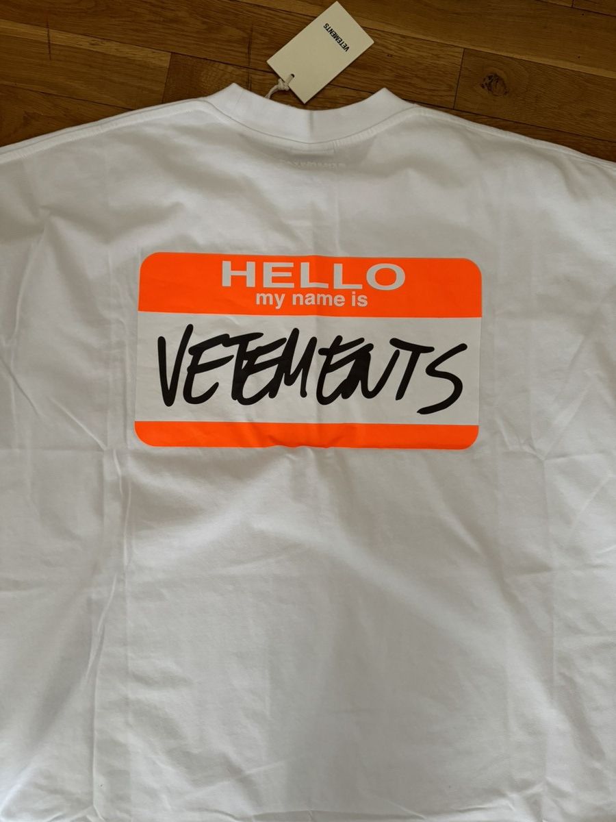 image of Vetements in White, Men's (Size Small)