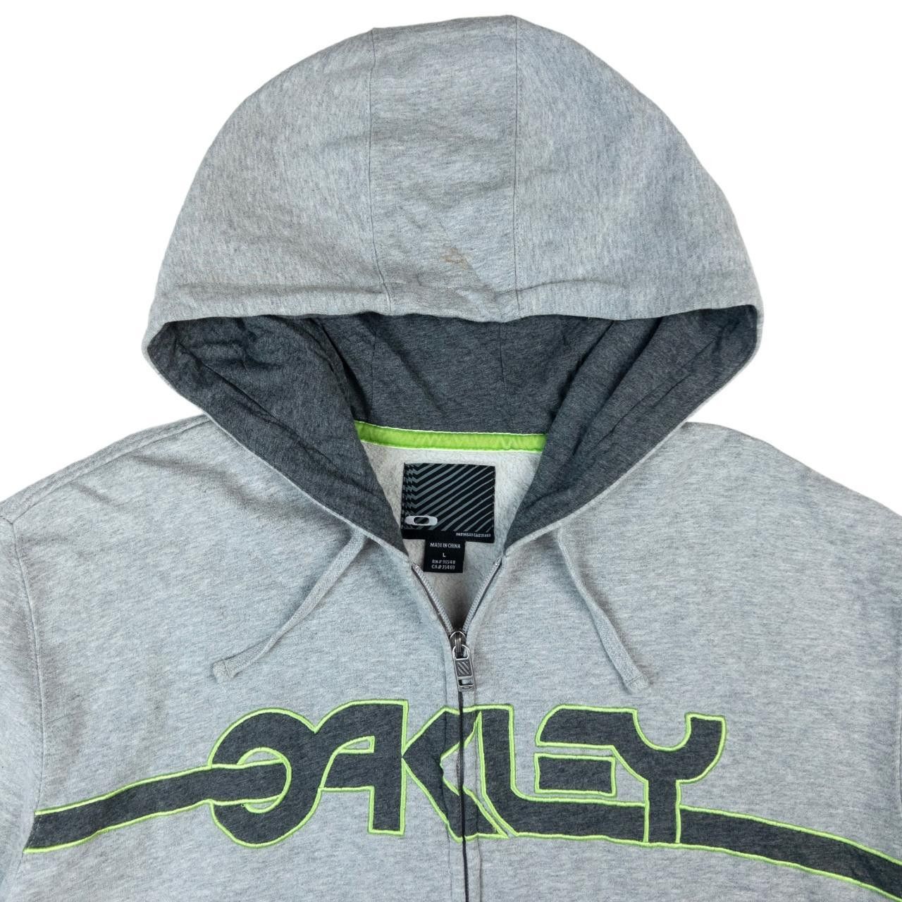 Oakley Vintage Oakley Zip Up Hoodie Size XL Size US XL / EU 56 / 4 - 3 Thumbnail