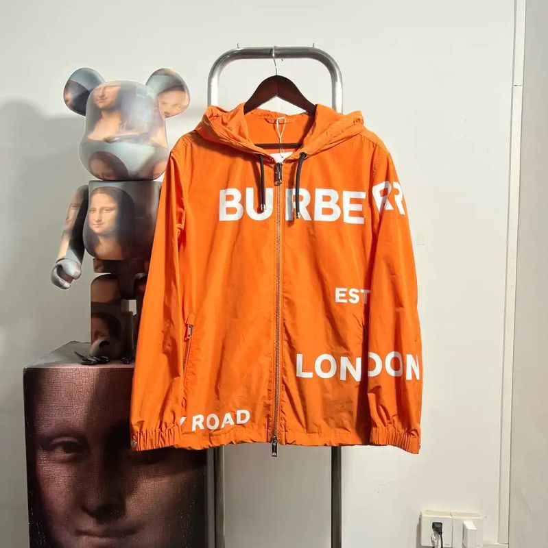 Burberry Burberry Orange Men's Lightweight Jacket Size US M / EU 48-50 / 2 - 1 Thumbnail