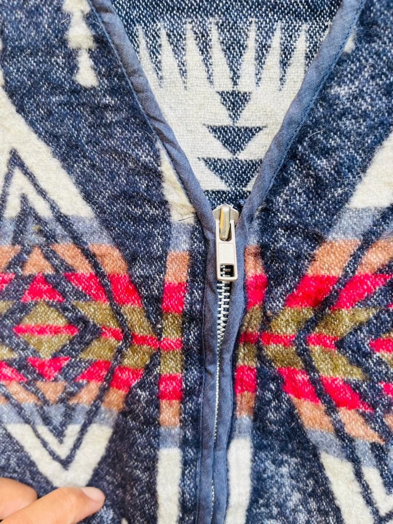Japanese Brand × Vintage Vintage Multicolour Vest Designer Fashion Style Size US M / EU 48-50 / 2 - 6 Thumbnail