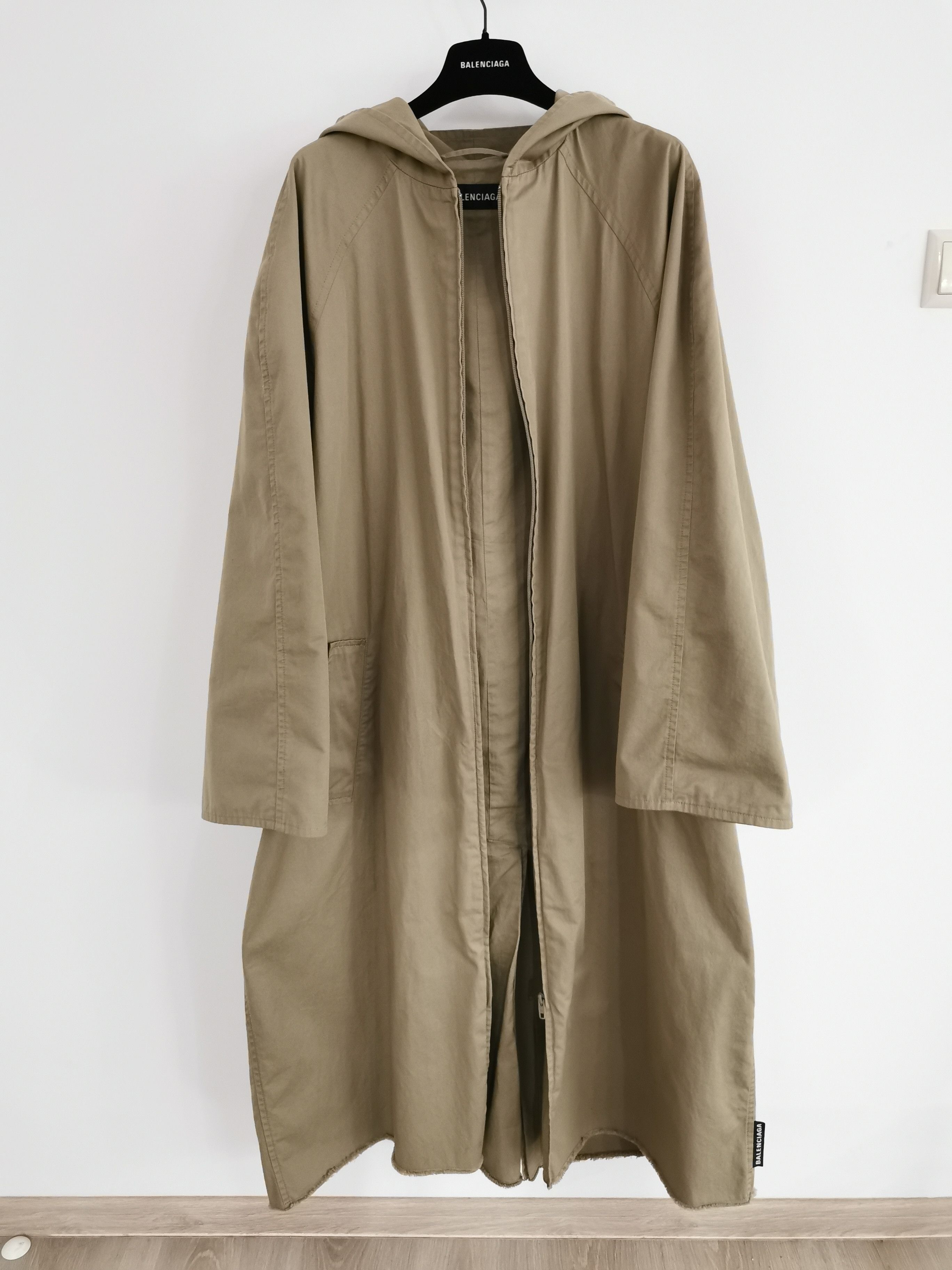 Balenciaga Balenciaga 2019 Oversized Hooded Coat Size US S / EU 44-46 / 1 - 15 Thumbnail