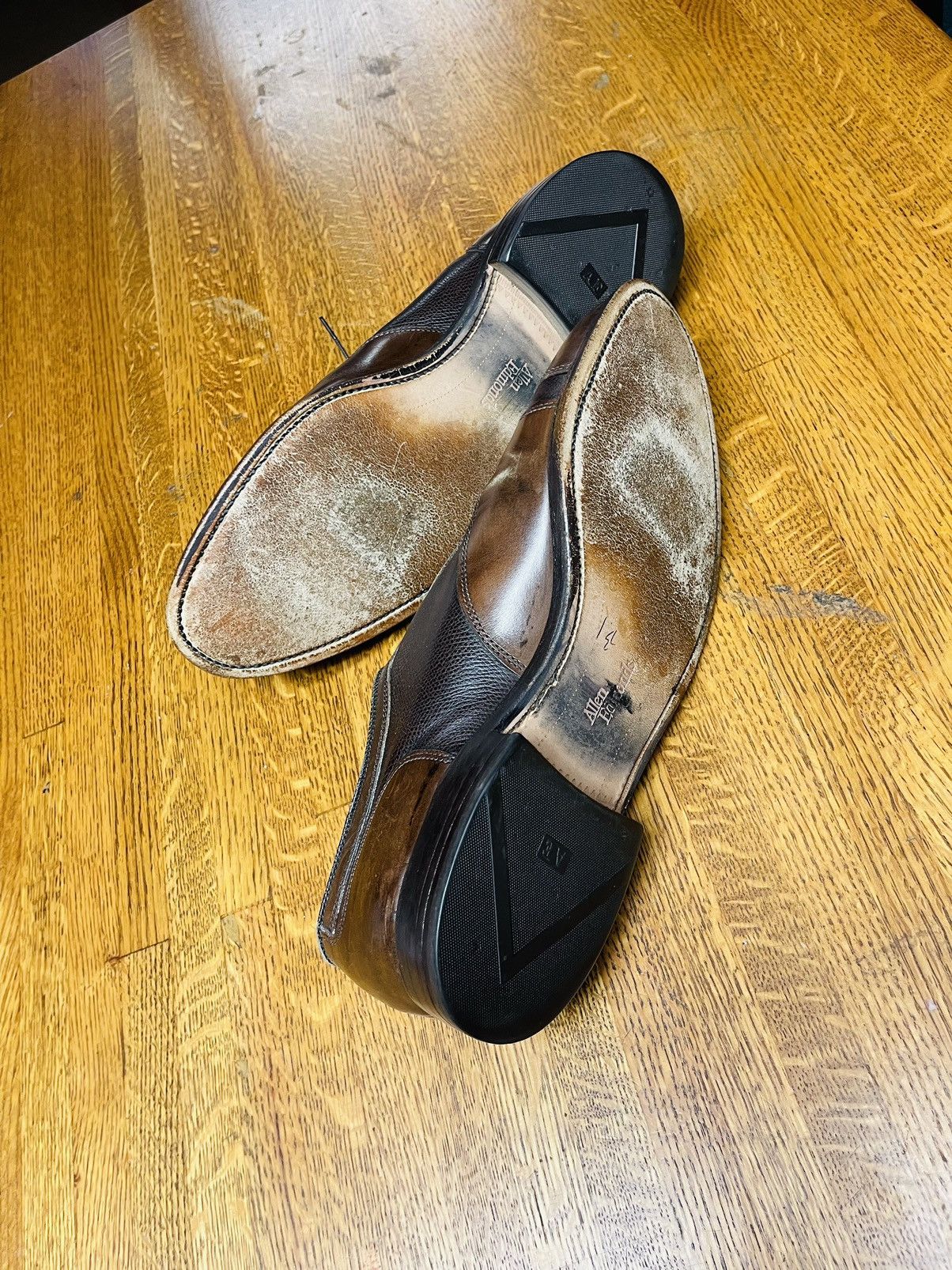 Allen Edmonds Allen Edmonds “Windhall” Men’s Brown Oxfords Dress Shoes Size US 10 / EU 43 - 6 Thumbnail
