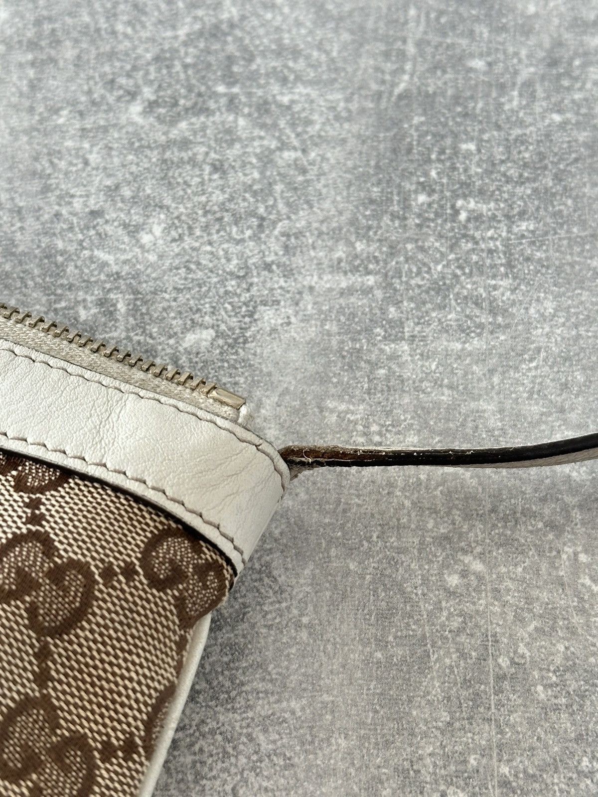 Gucci Gucci Mini Monogram Cross Body bag White/Beige 212216 Size ONE SIZE - 16 Thumbnail