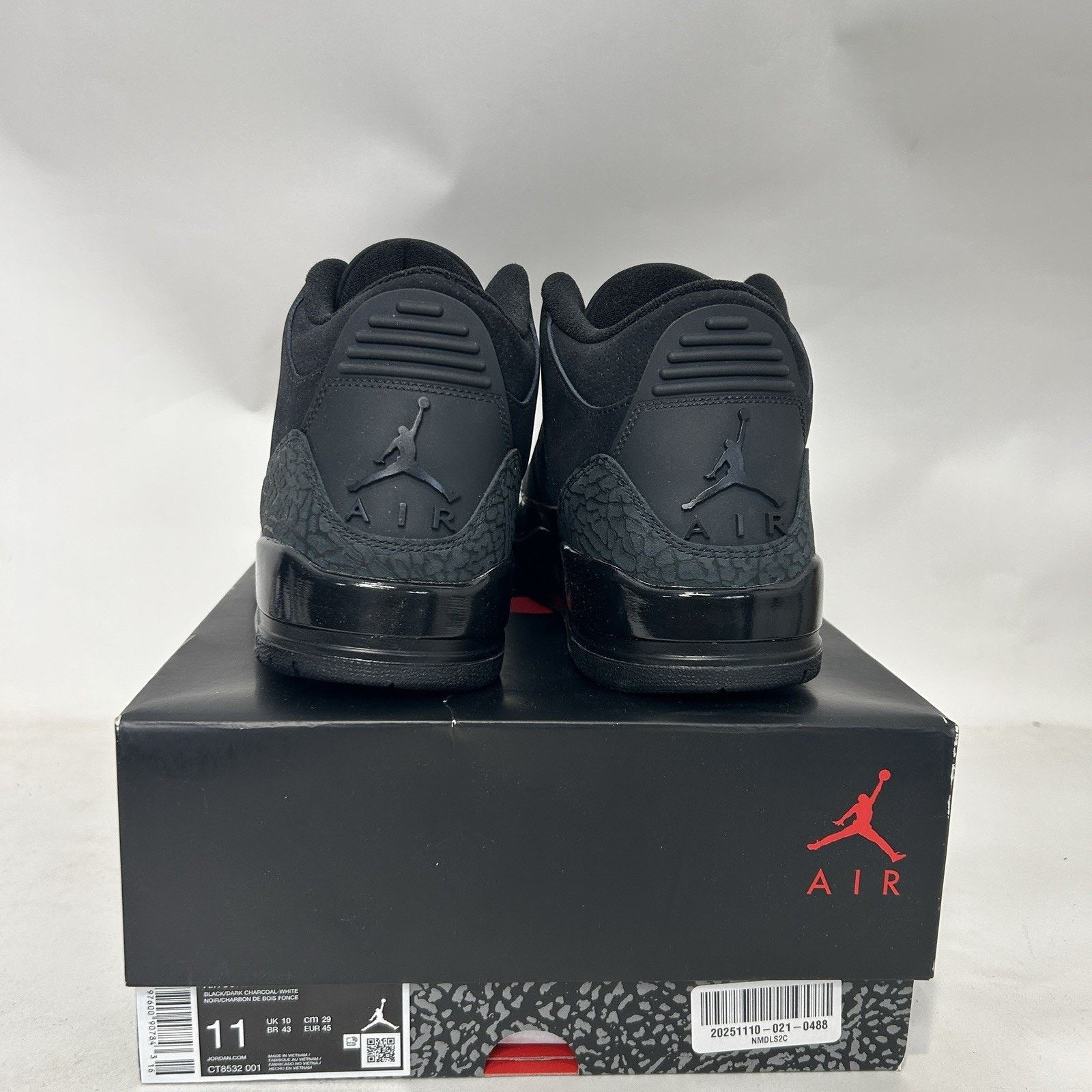 Jordan Brand Nike Air Jordan 3 Retro OG “Black Cat” CT8532-001 Size US 11 / EU 44 - 4 Thumbnail