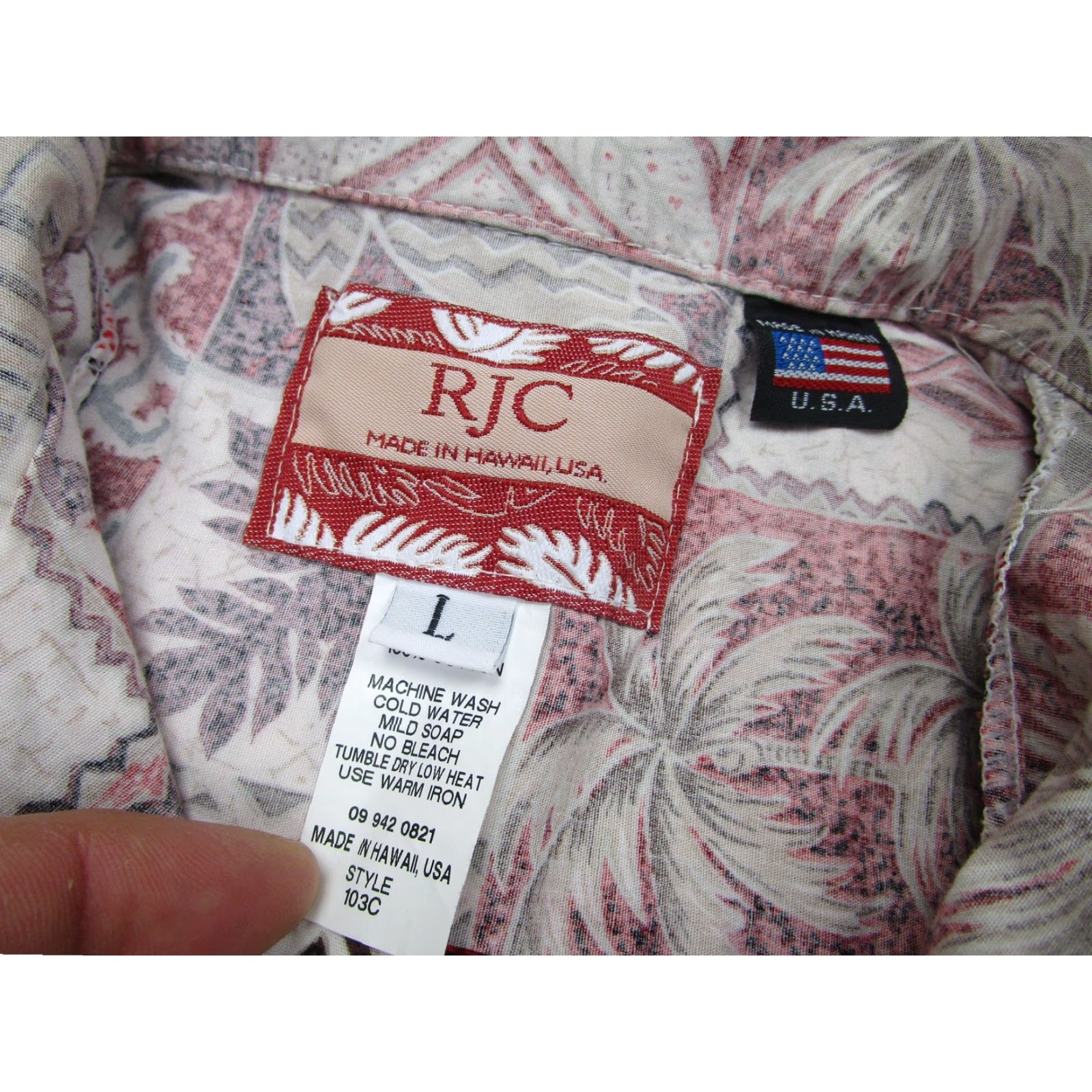 Vintage RJC Hawaiian Shirt Mens Large red Aloha Button Front 100% Cotton Made In USA Size US L / EU 52-54 / 3 - 5 Thumbnail