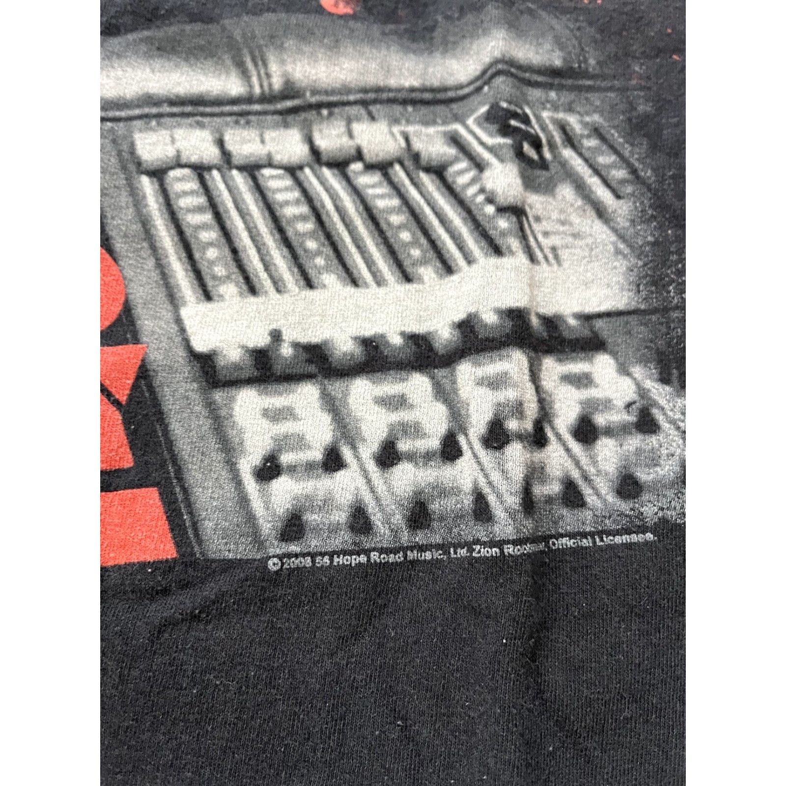 Vintage VINTAGE Bob Marley Reggae Music Tee T-Shirt XL Zion Rootswear 2008 VTG Rasta Y2K Mens Short Sleeve Crew Neck Black T-Shirt Size US XL / EU 56 / 4 - 3 Thumbnail