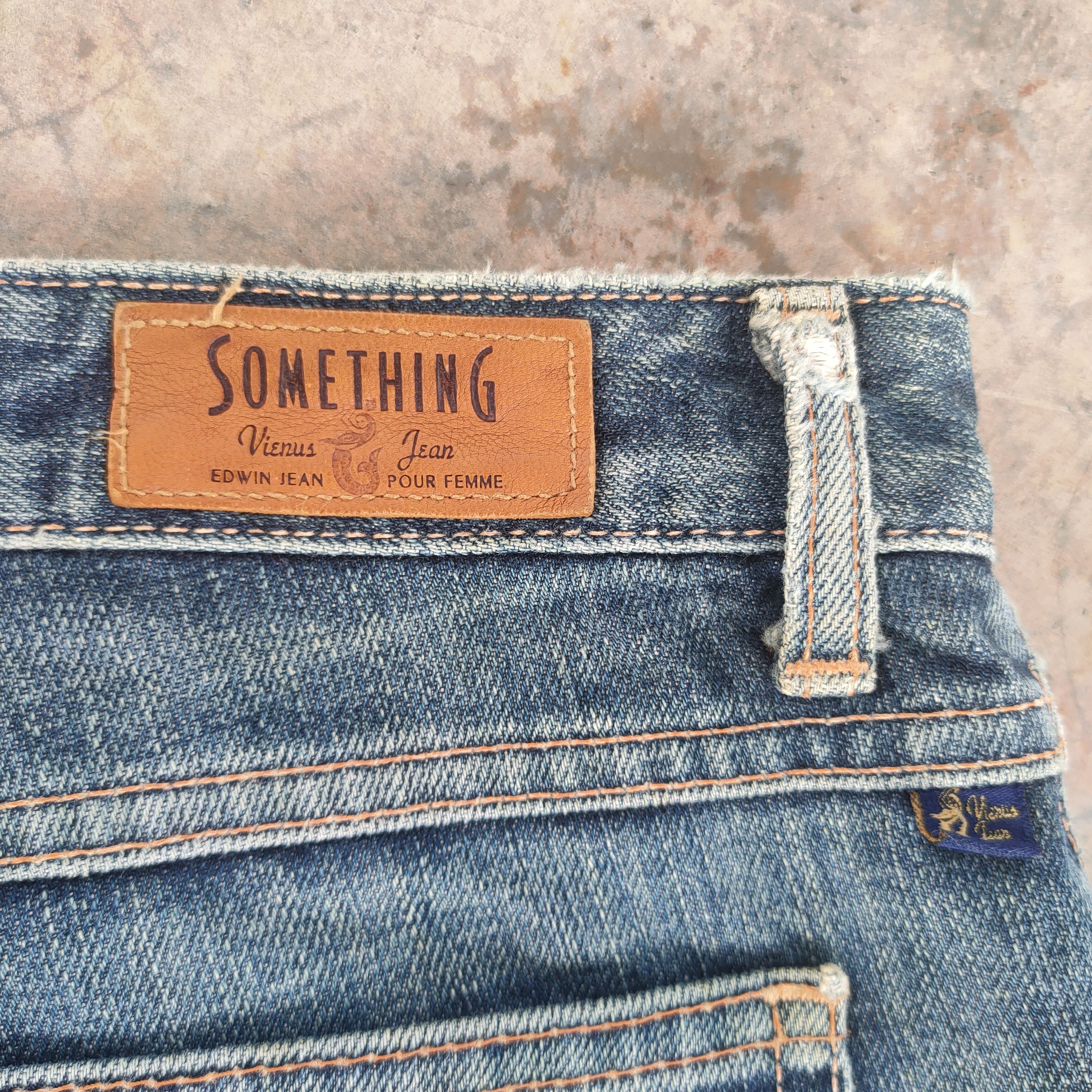 Japanese Brand VINTAGE SOMETHING FLARE FADED DENIM JEANS PANTS Size US 31 - 12 Thumbnail