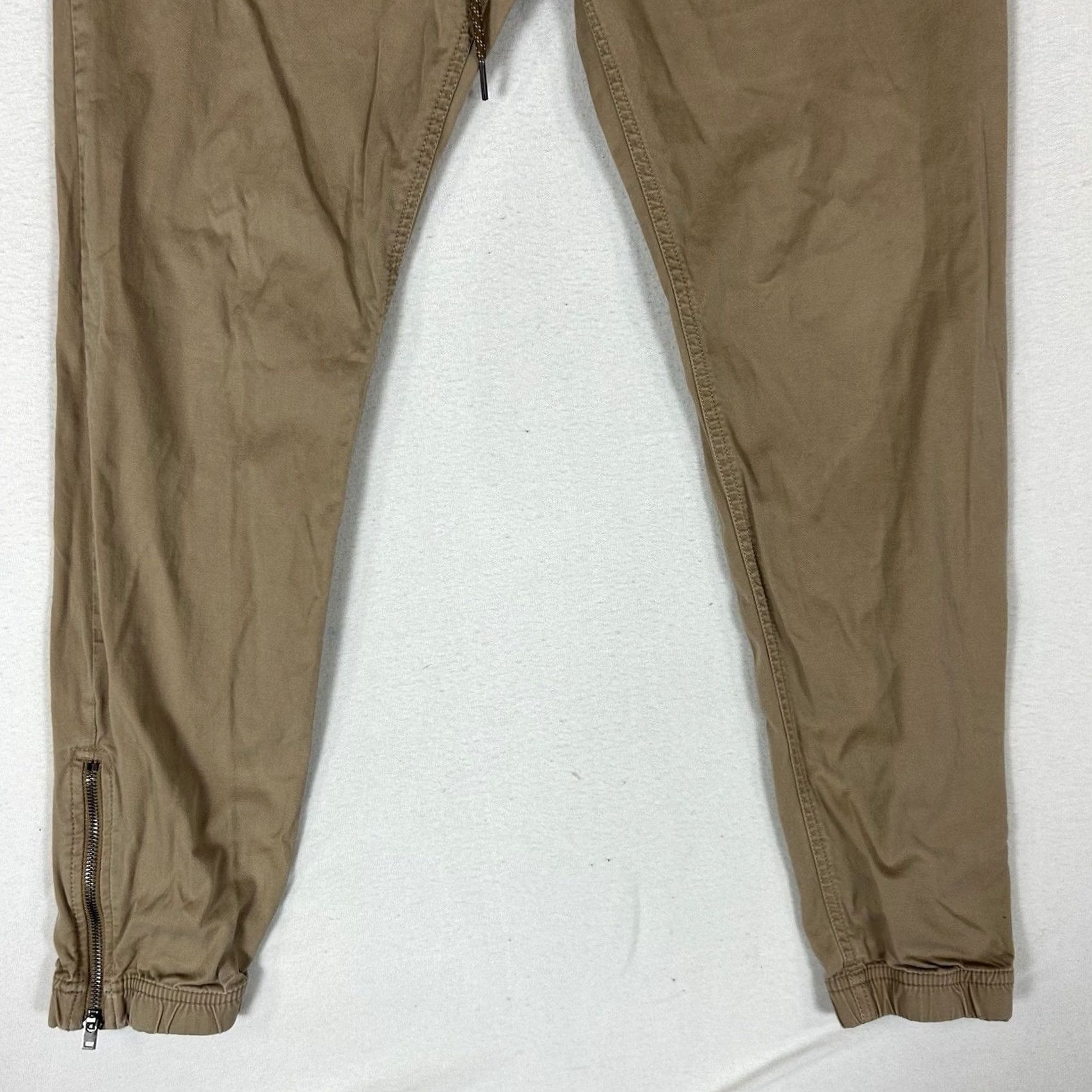 Express Express Jogger Pants Mens Size 32 Beige Slim Fit Beis Side Zip Pockets Stretch Tapered Inseam 29 Cotton Blend Spandex Size US 32 / EU 48 - 4 Thumbnail