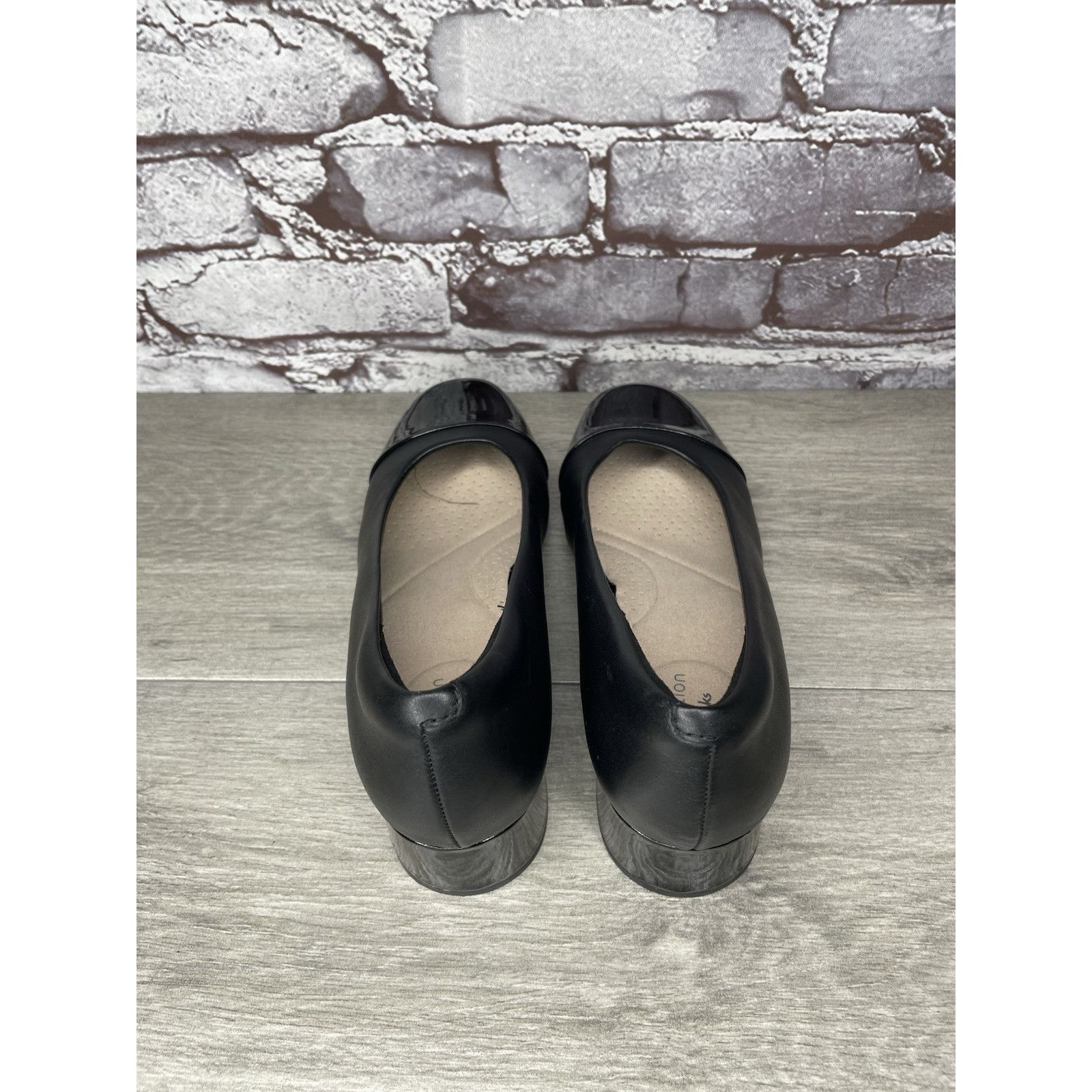 Clarks Clarks Marilyn Black Leather Patent Cap Toe Pump Heels Shoes Size US 8 / IT 38 - 5 Thumbnail