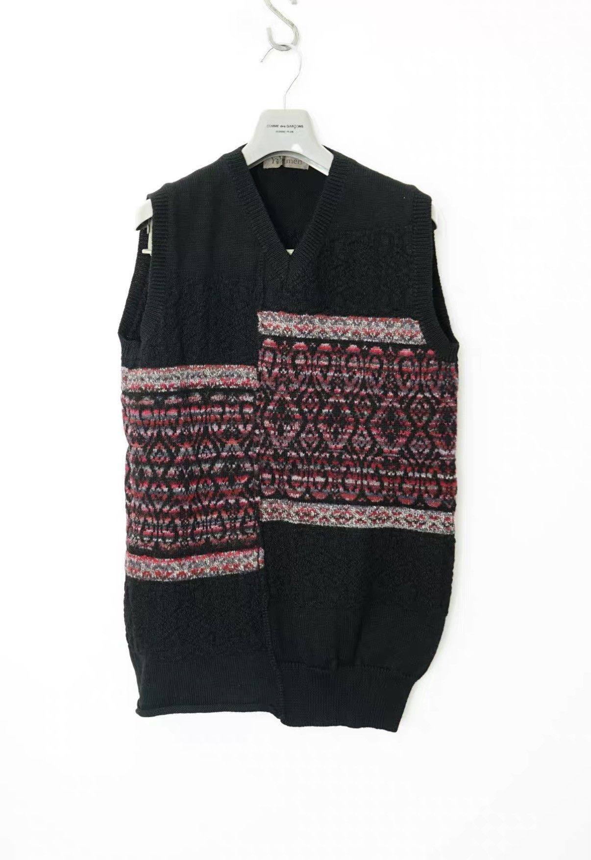 Yohji Yamamoto Yohji Yamamoto Vintage Knit Mismatched Panel Vest Size US L / EU 52-54 / 3 - 1 Thumbnail