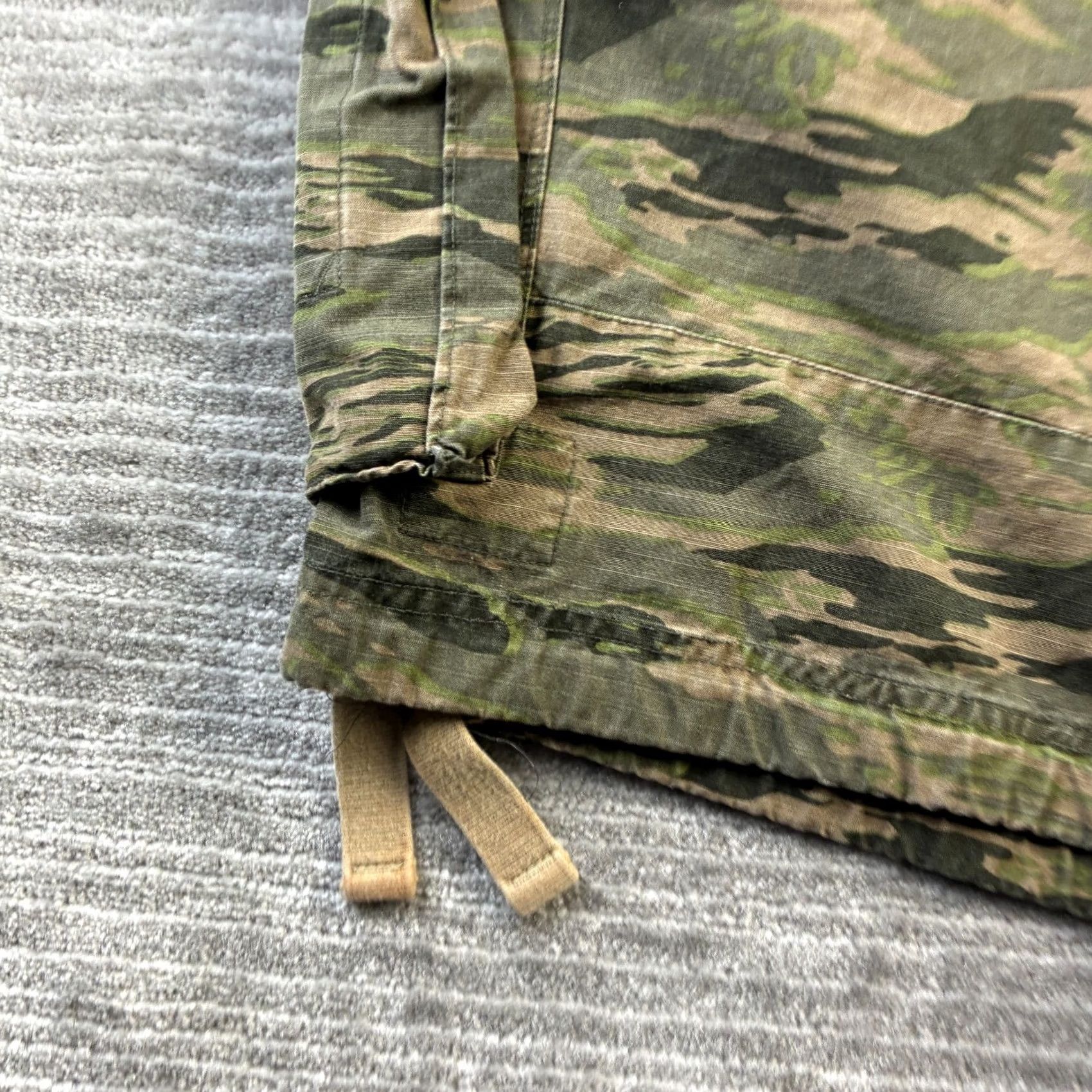 Gap VINTAGE Gap Shorts Mens 30 Cargo Military Paratrooper Tiger Stripe Green Size US 30 / EU 46 - 3 Thumbnail