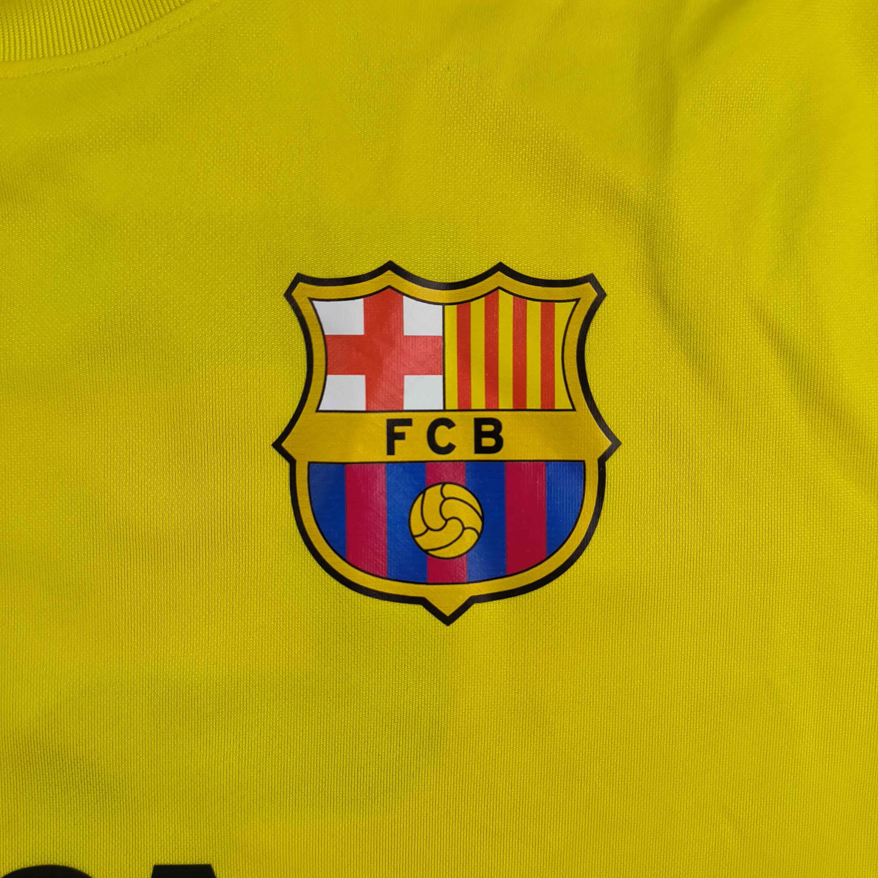 Nike FC Barcelona Academy Nike #59 training football jersey sz M Size US M / EU 48-50 / 2 - 4 Thumbnail