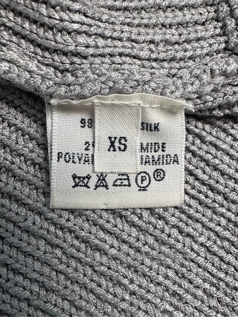 Hermes Hermes Margiela Era Silk Side Button Knit Top - Grey Size XS / US 0-2 / IT 36-38 - 9 Thumbnail