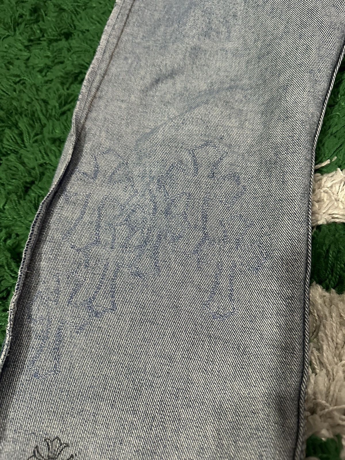 Chrome Hearts Chrome Hearts Levi’s Stencil Cross Patch Denim Size US 33 - 22 Thumbnail