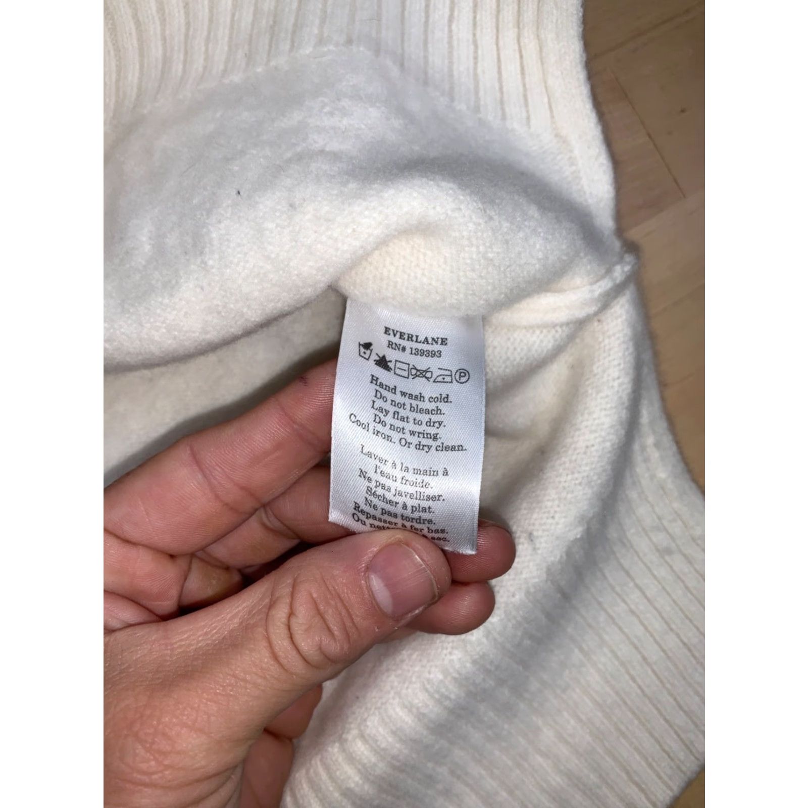Everlane Everlane 100% Wool Sweater Womens S Cream Ivory Crew Neck Long Sleeve Casual Pullover Knit Winter Fall Spring Regular Sized 12660 Size S / US 4 / IT 40 - 3 Thumbnail
