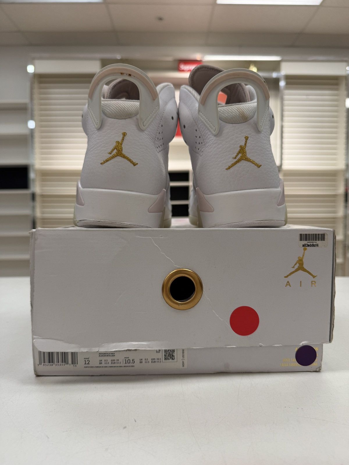Jordan Brand Wmns Air Jordan 6 Retro 'Gold Hoops' - LIGHTLY WORN WITH BOX Size US 12 / IT 42 - 5 Thumbnail