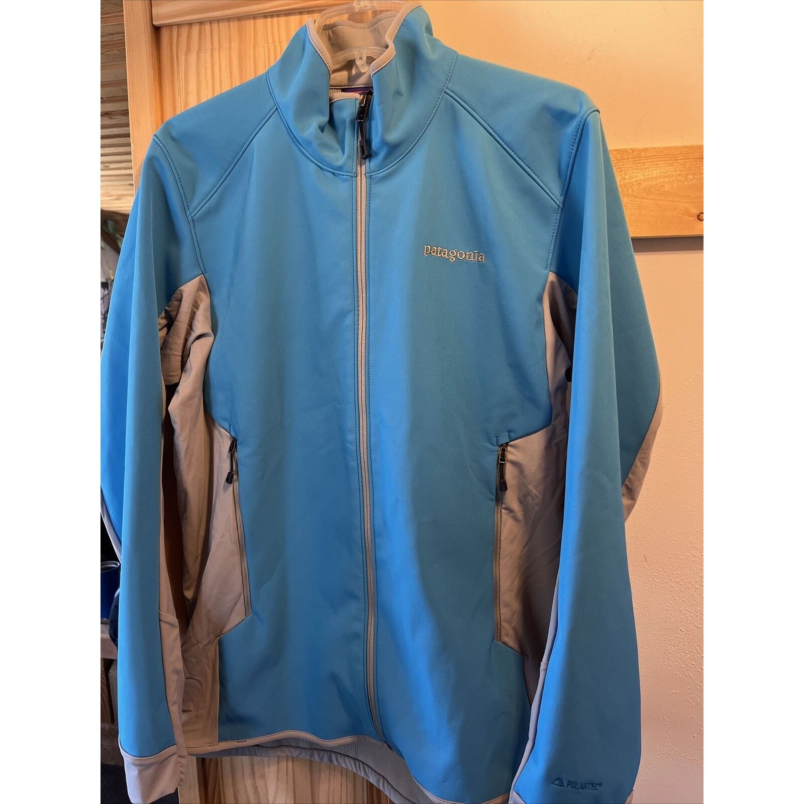 Patagonia Patagonia women's M blue polartec polyester softshell jacket Size M / US 6-8 / IT 42-44 - 8 Thumbnail