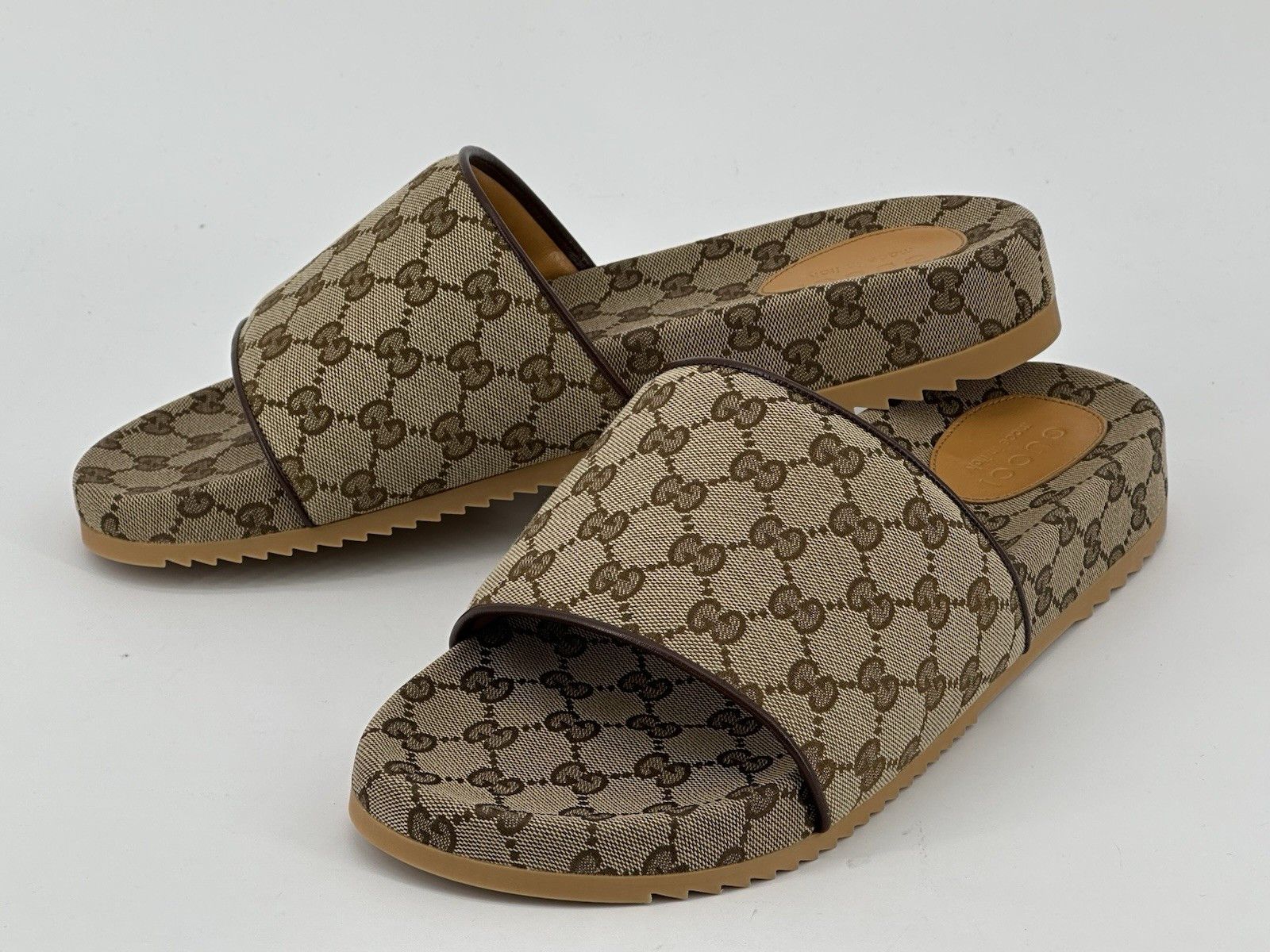Gucci New Gucci Silde Men's GG Canvas Size-EU-47/US-14/UK-13 Size US 14 / EU 47 - 4 Thumbnail