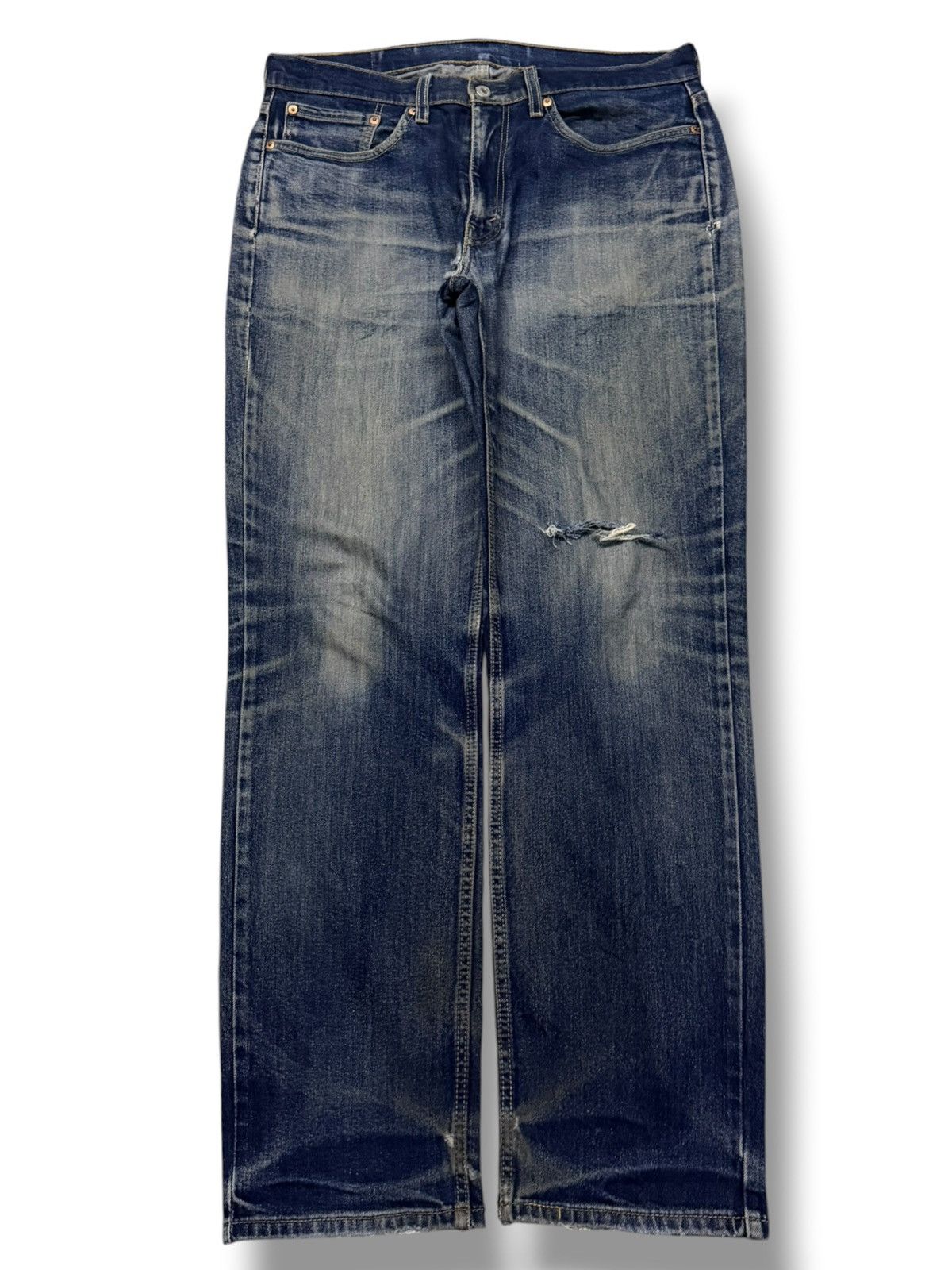 Levi's Vintage Levi’s 514 Denim Jeans | Vintage Straight Fit | W35 Size US 35 - 2 Thumbnail