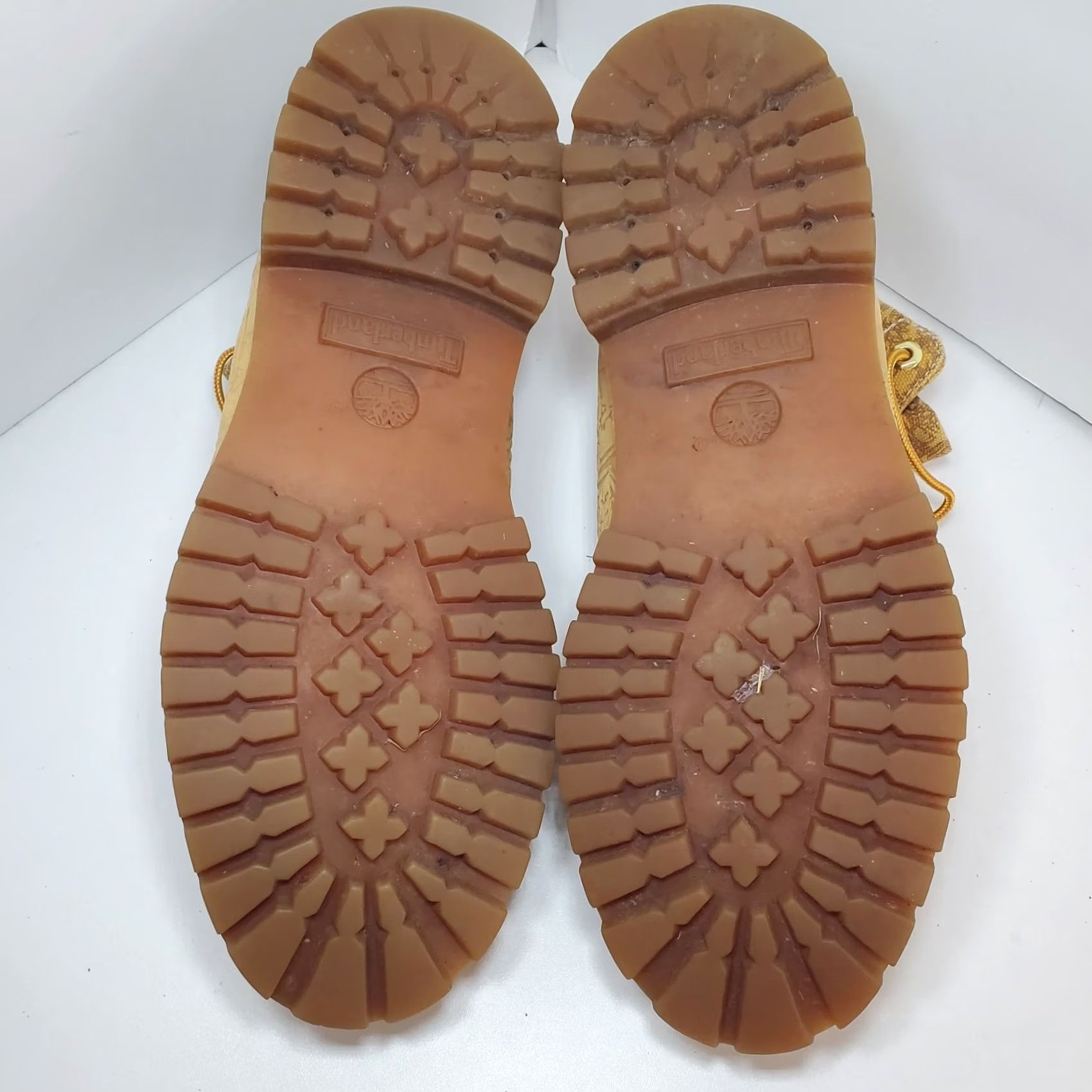 Timberland Timberland Mens Chukka Boot Lace Up Leather Upper Anti Fatigue Embossed Canvas 11.5 Tan Limited Edition Shoes Size US 12 / EU 45 - 7 Thumbnail