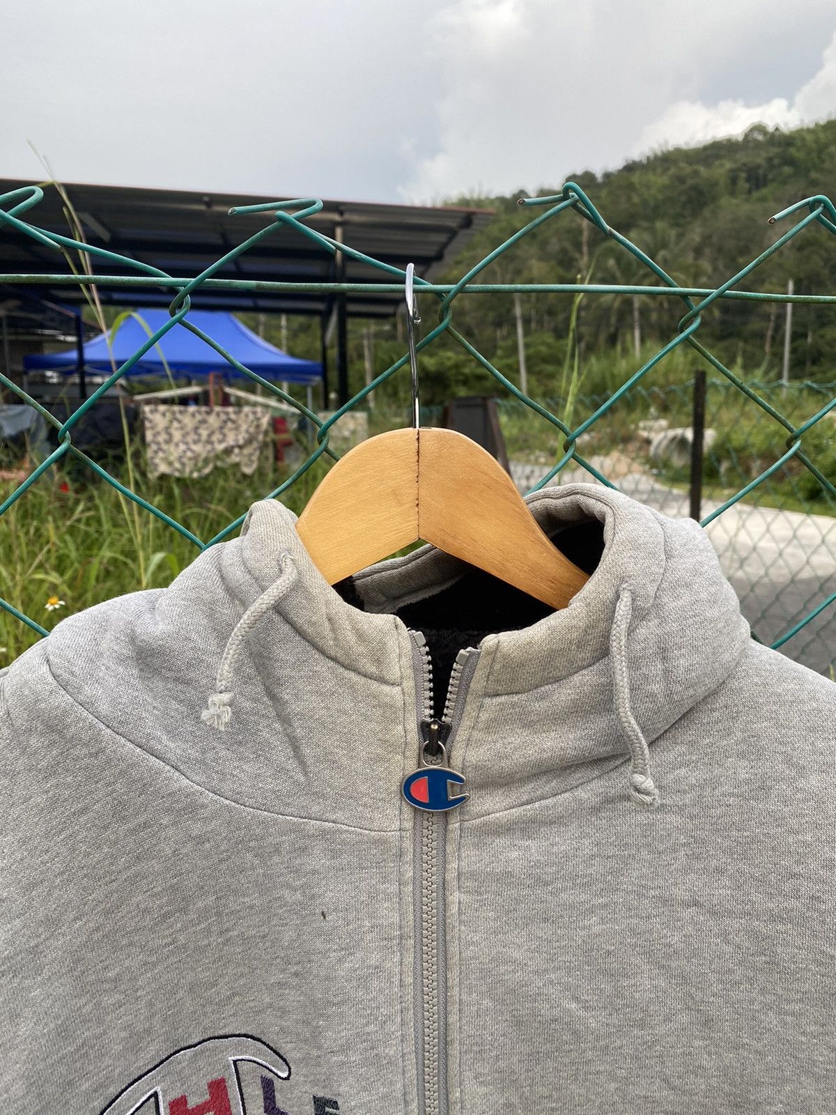 Champion Distressed Vintage Champion product DEPT baggy hoodies Size US L / EU 52-54 / 3 - 5 Thumbnail