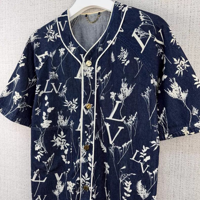 Louis Vuitton Louis Vuitton Wheat Spike Print V-Neck Denim Classic Short Size US XL / EU 56 / 4 - 2 Thumbnail