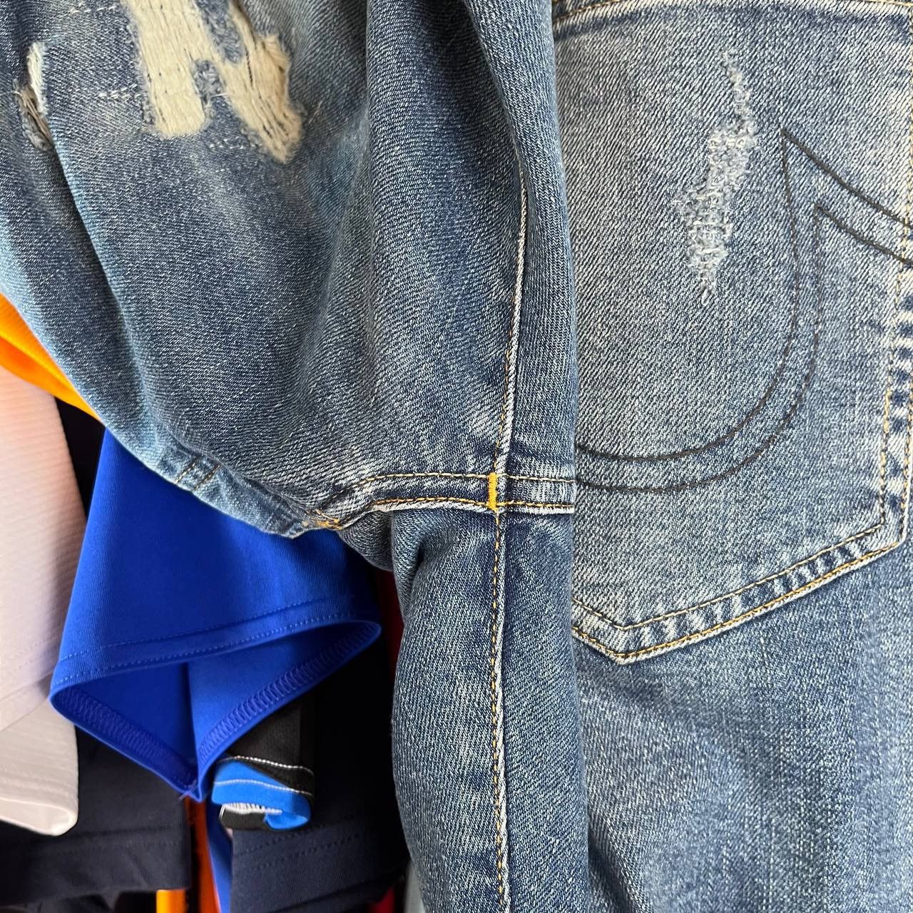 True Religion True Religion Rocco Relaxed Skinny Distessed Denim Pants Size US 36 / EU 52 - 9 Thumbnail