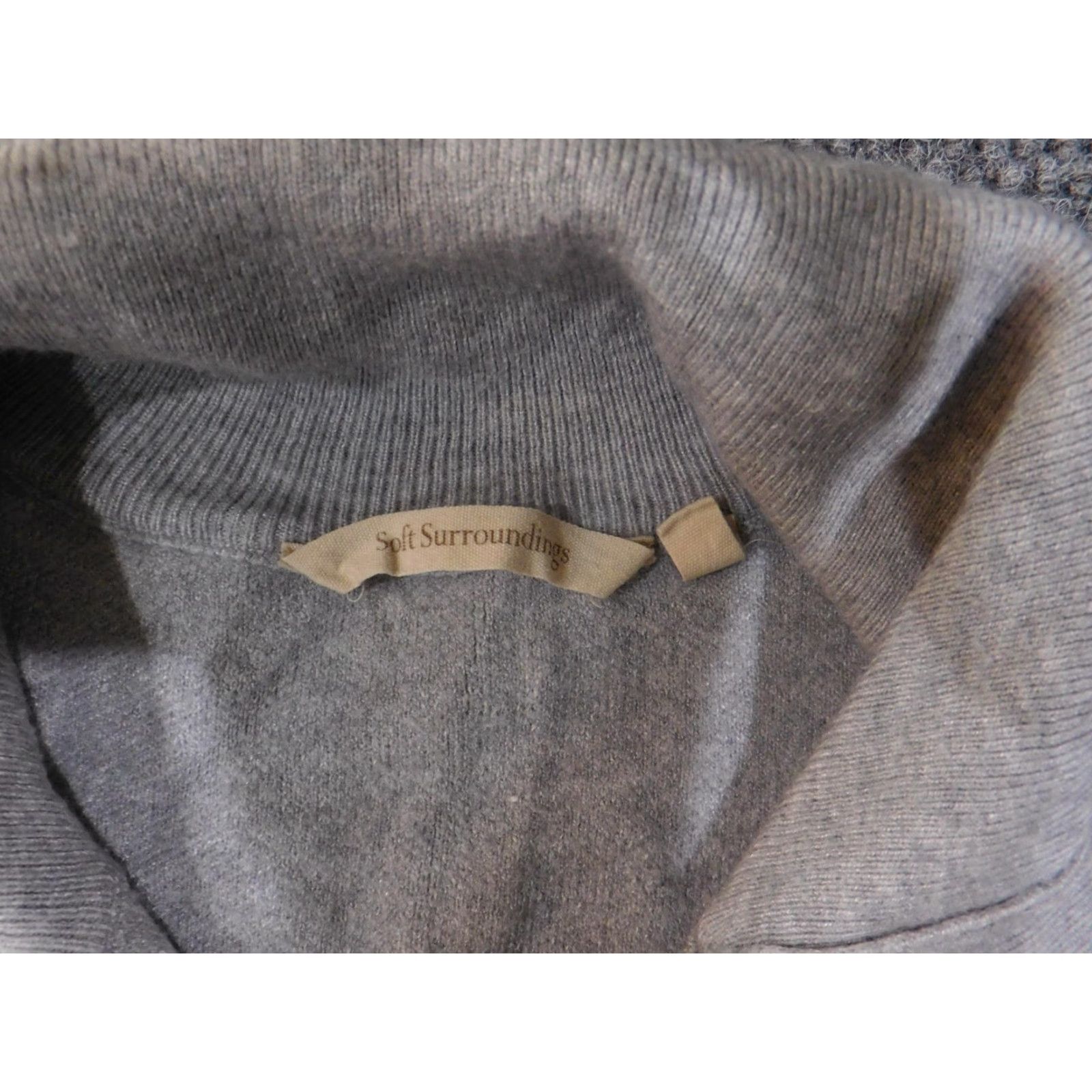 Soft Surroundings Soft Surroundings Sweater Womens Medium Gray Pullover Collared Button Cozy Fall Size M / US 6-8 / IT 42-44 - 6 Thumbnail