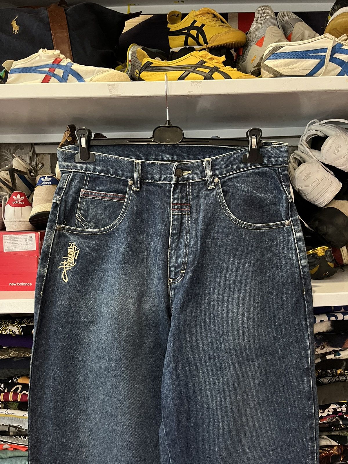 Japanese Brand Vintage Blue Embroidery Baggy Winged Jeans Y2K Size US 32 / EU 48 - 6 Thumbnail