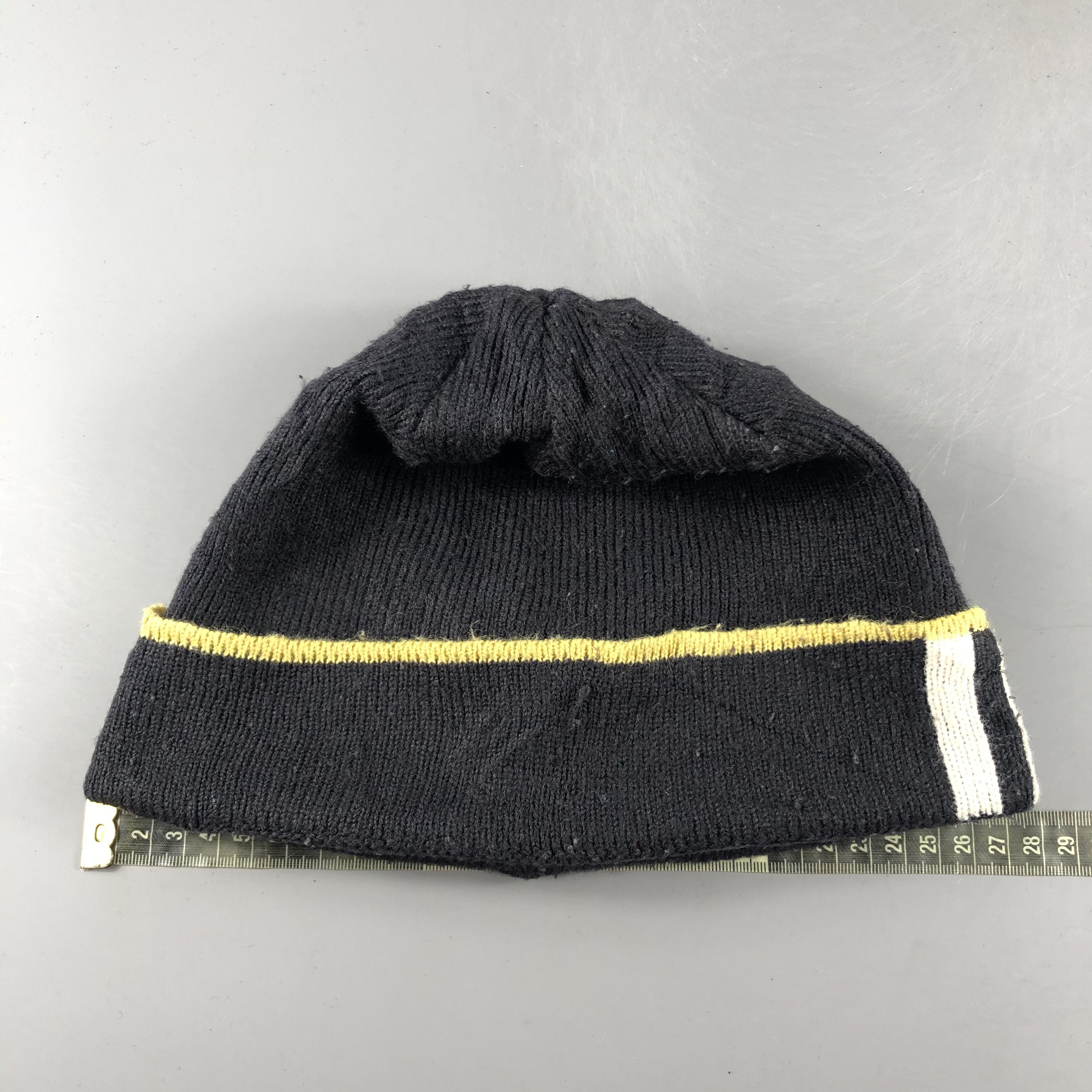 Adidas × Vintage Adidas x Real Madrid Fc Beanie Snow Hat Snow Cap -D182 Size ONE SIZE - 3 Thumbnail