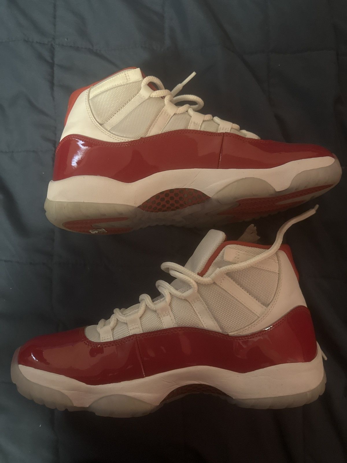 Jordan 11 Cherry