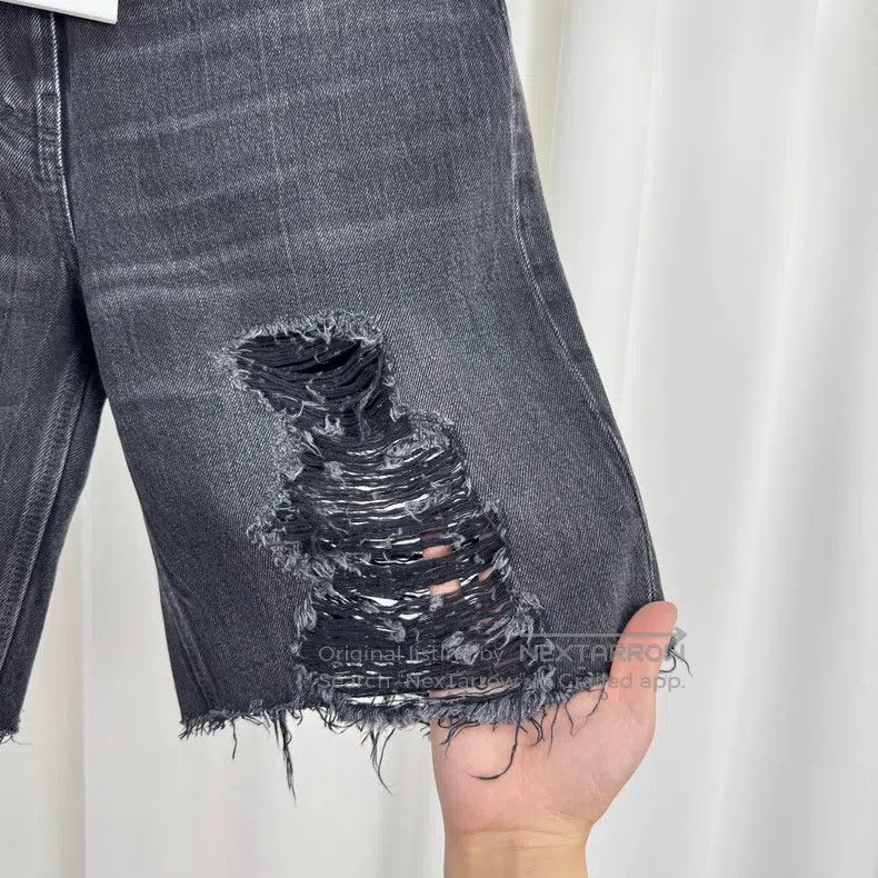 Givenchy Givenchy Distressed Destroyed Denim Shorts Size US 36 / EU 52 - 3 Thumbnail