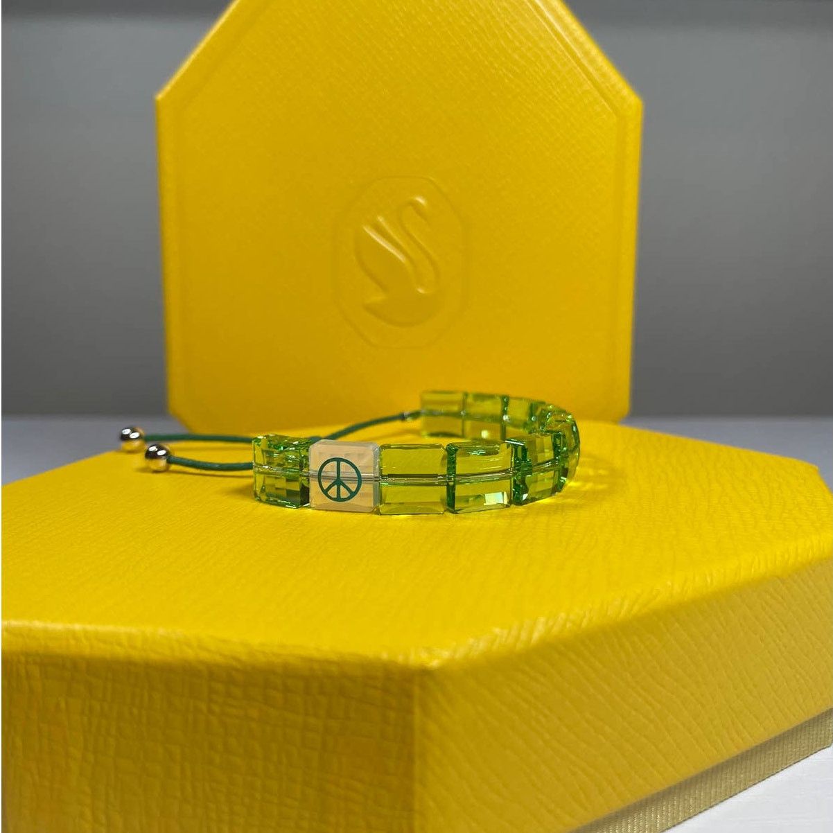 Swarovski Swarovski Crystal Letra Peace Symbol Bracelet, Peace, Green Size ONE SIZE - 1 Thumbnail