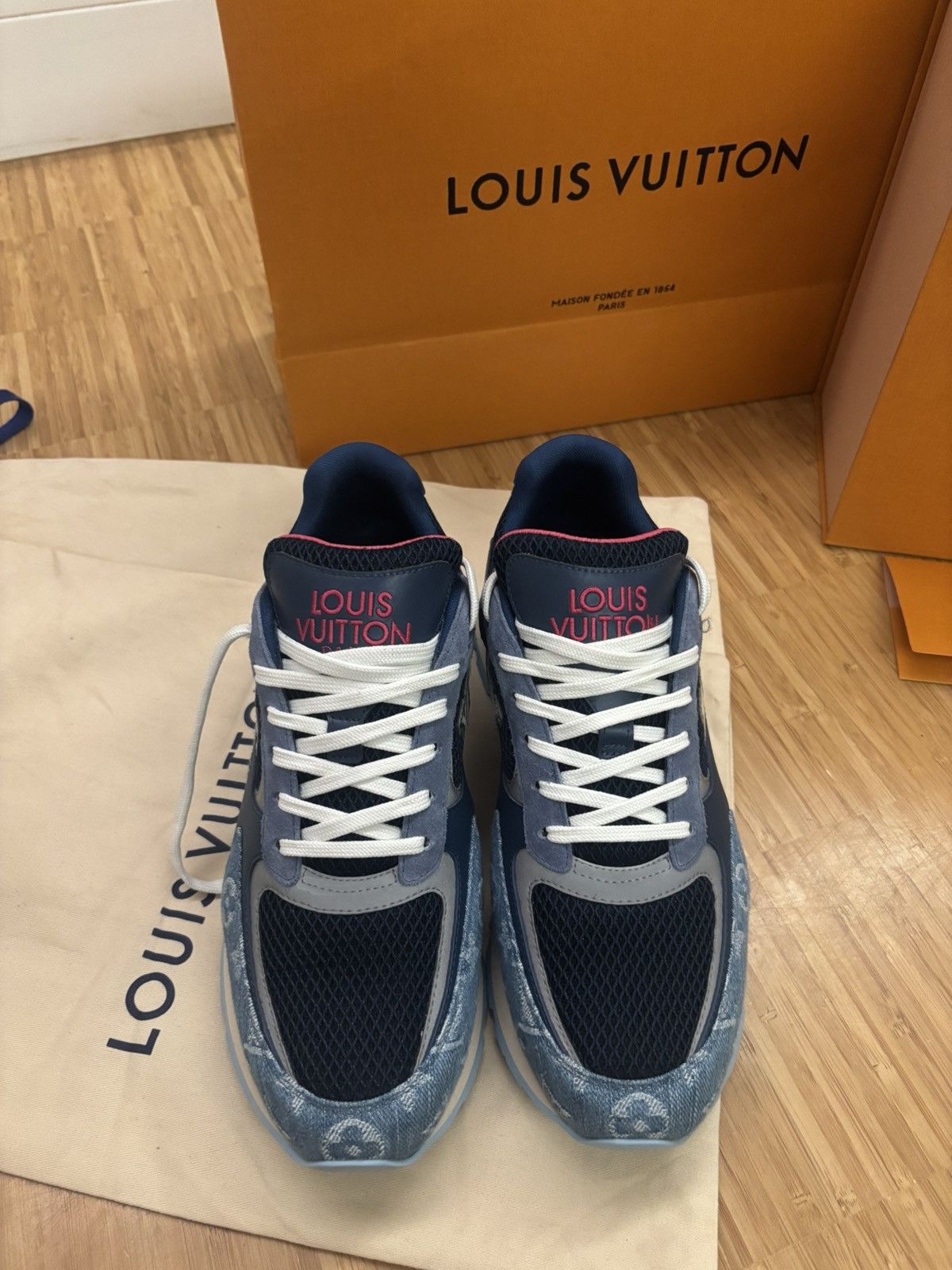 Louis Vuitton Louis Vuitton Run Away Sneaker Limited edition 8.5 US EU 42 Size US 8.5 / EU 41-42 - 2 Thumbnail