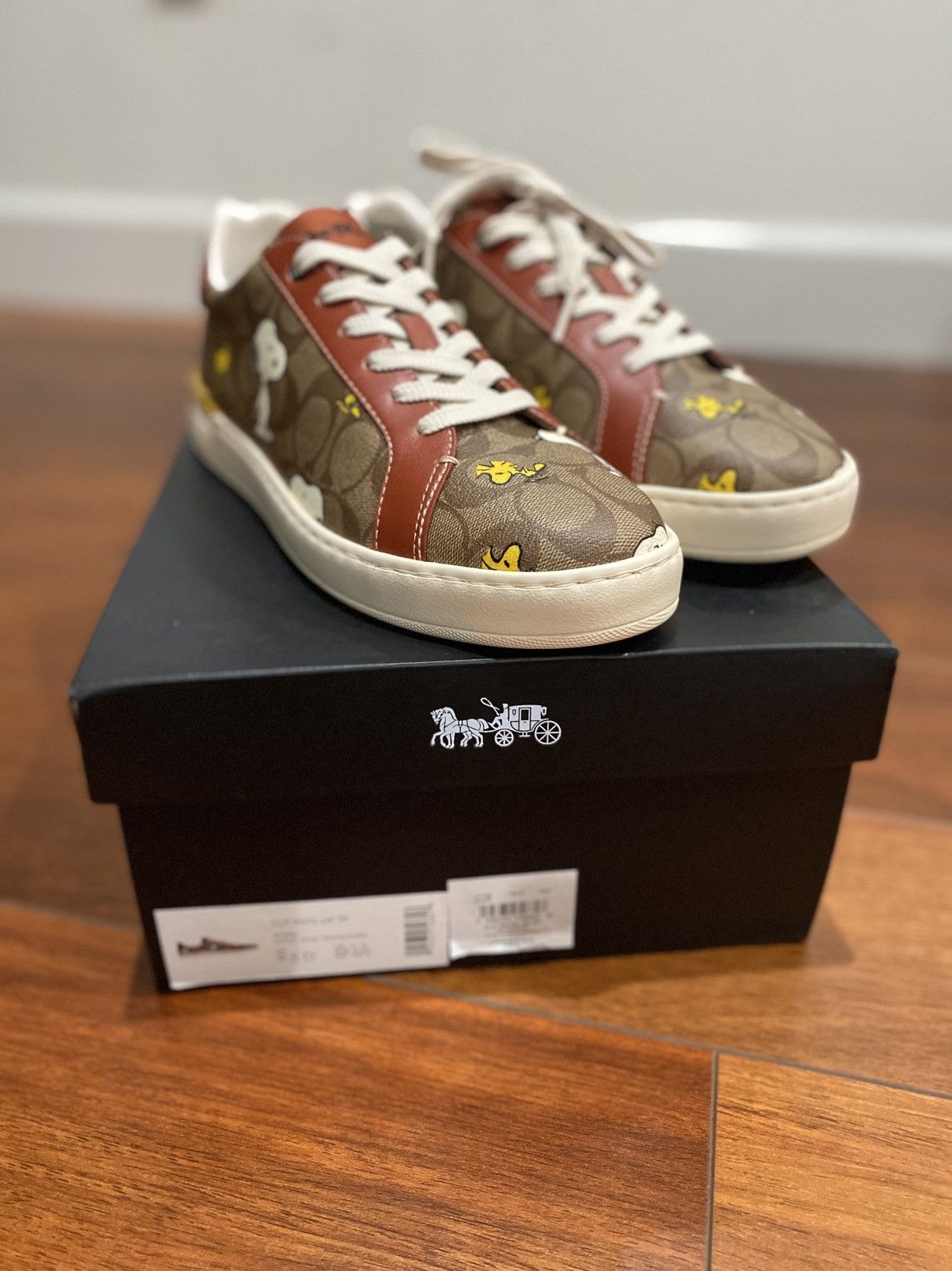 Coach CF162 Coach X Peanuts on sale Clip Low Top Sneaker In Signature Canvas With Snoopy