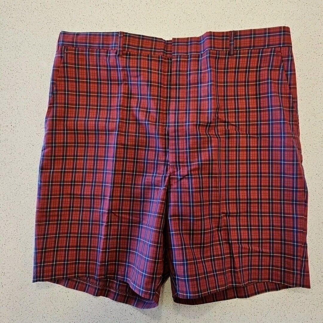 Vintage Vintage Wallace Plaid Shorts Mens 38 Red Tartan Surf Skate H Size US 38 / EU 54 - 5 Thumbnail