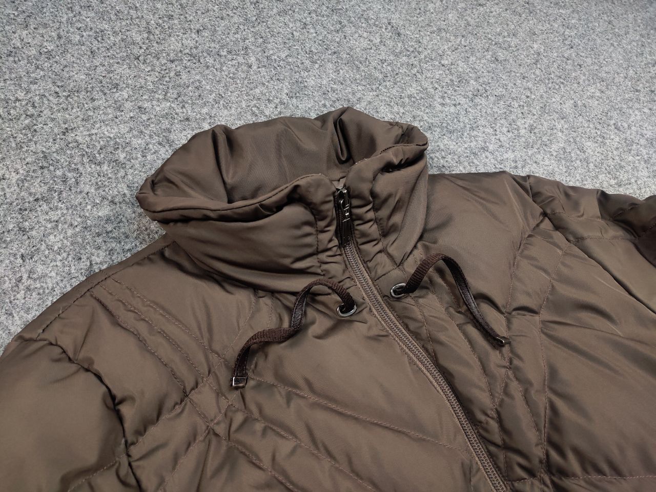 Moncler Vintage Moncler Down Puffer quality Brown Women's Jacket Size L / US 10 / IT 46 - 15 Thumbnail