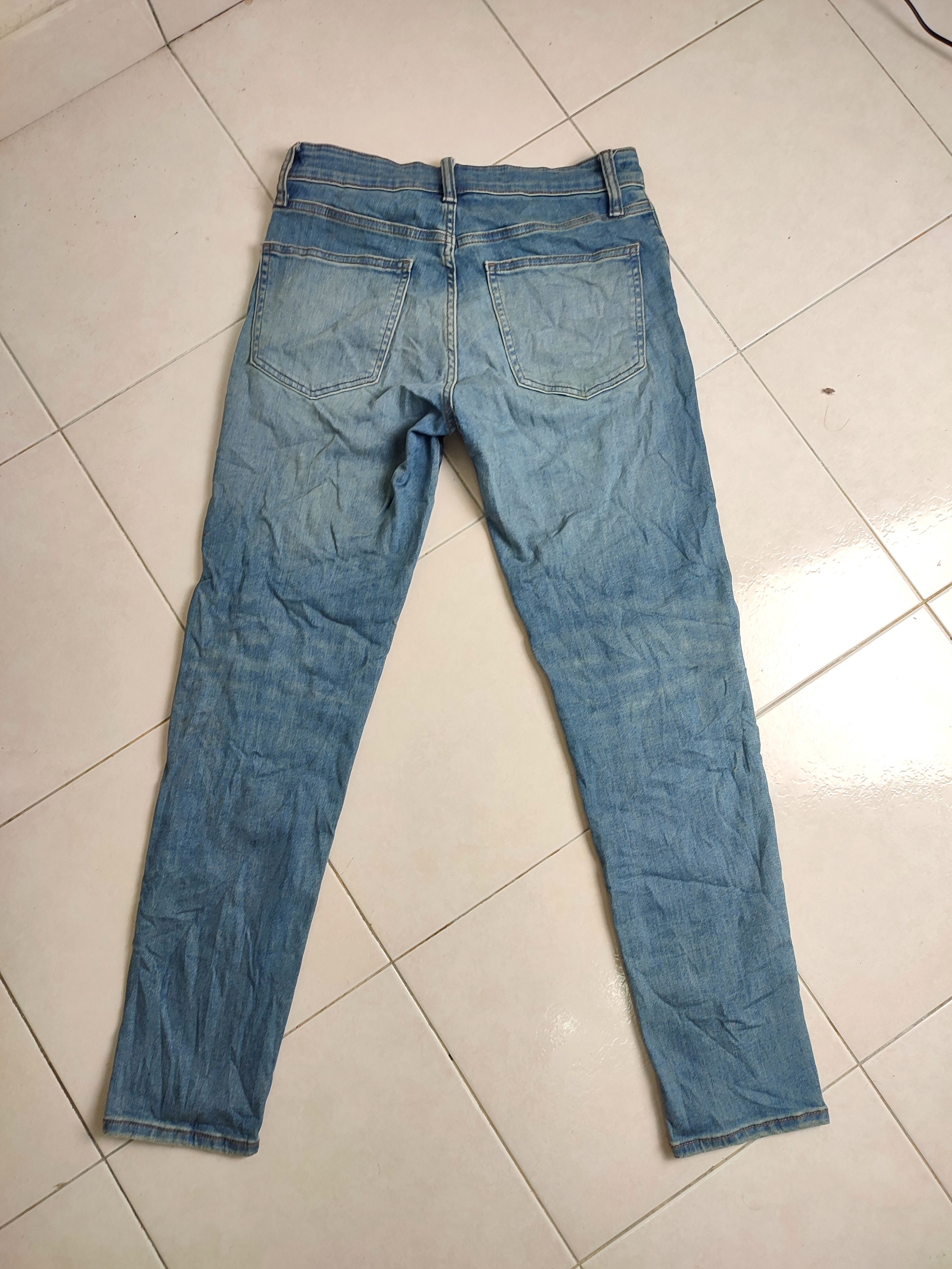 Designer × Japanese Brand × Uniqlo 💥Flare💥 Uniqlo Distressed Jeans Size US 28 / EU 44 - 18 Thumbnail