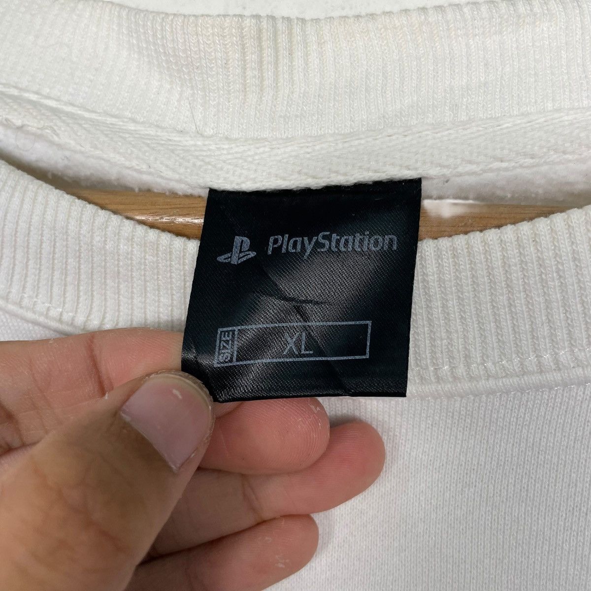 GU Playstation Crewneck Sweatshirt Size US XL / EU 56 / 4 - 11 Thumbnail
