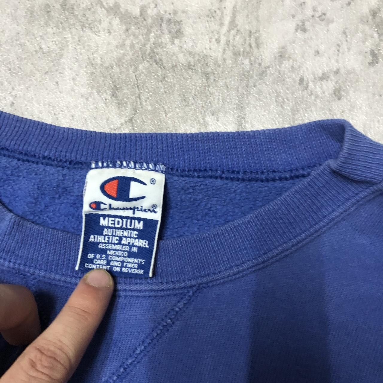 Champion Champion blue hoodie vinatge boxy Size US M / EU 48-50 / 2 - 3 Thumbnail