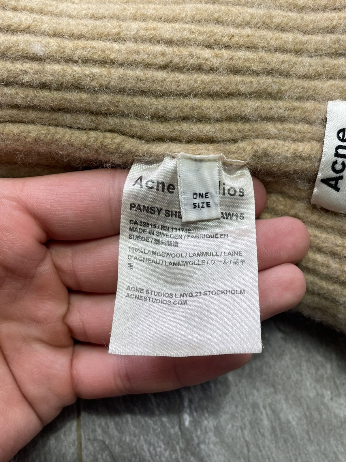 Acne Studios Acne Studios Hat Knitted Vintage Box Logo Face Wool Size ONE SIZE - 3 Thumbnail