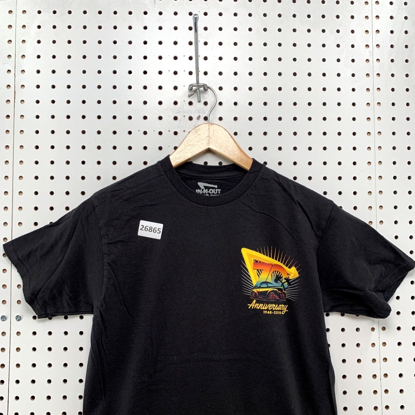 Vintage In N Out Shirt Black 70th Anniversary Burger Ferris Wheel Graphic 2013 16.5x25 Size US S / EU 44-46 / 1 - 3 Thumbnail
