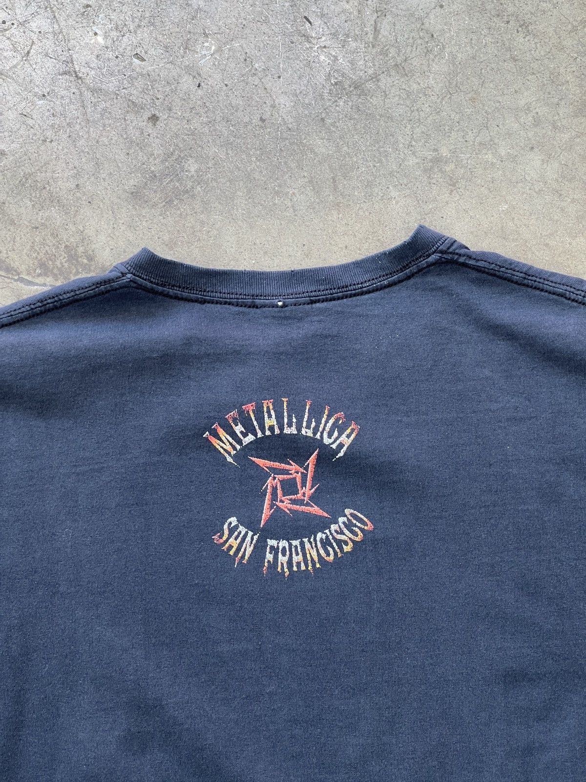 Band Tees Vintage 00s Metallica San Fransico Faded Flame Tee Large Size US L / EU 52-54 / 3 - 5 Thumbnail