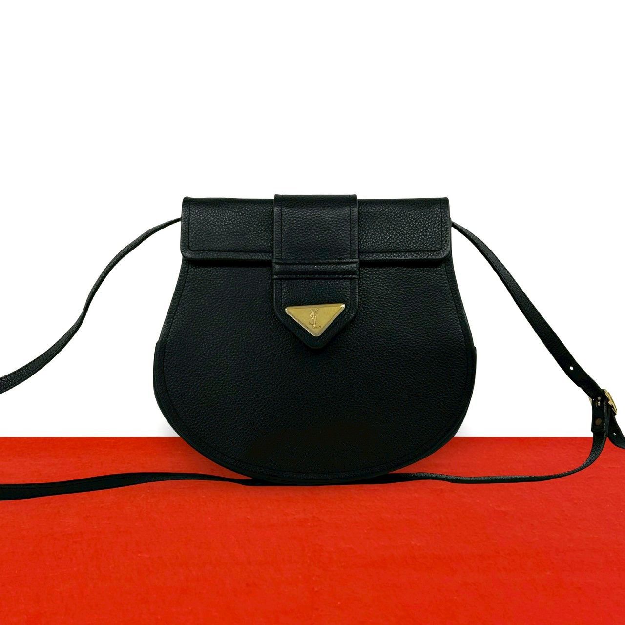 Yves Saint Laurent Yves Saint Laurent Yves Saint Laurent Leather Shoulder Bag Leather Shoulder Bag DUTY FREE for USA Size ONE SIZE - 1 Thumbnail